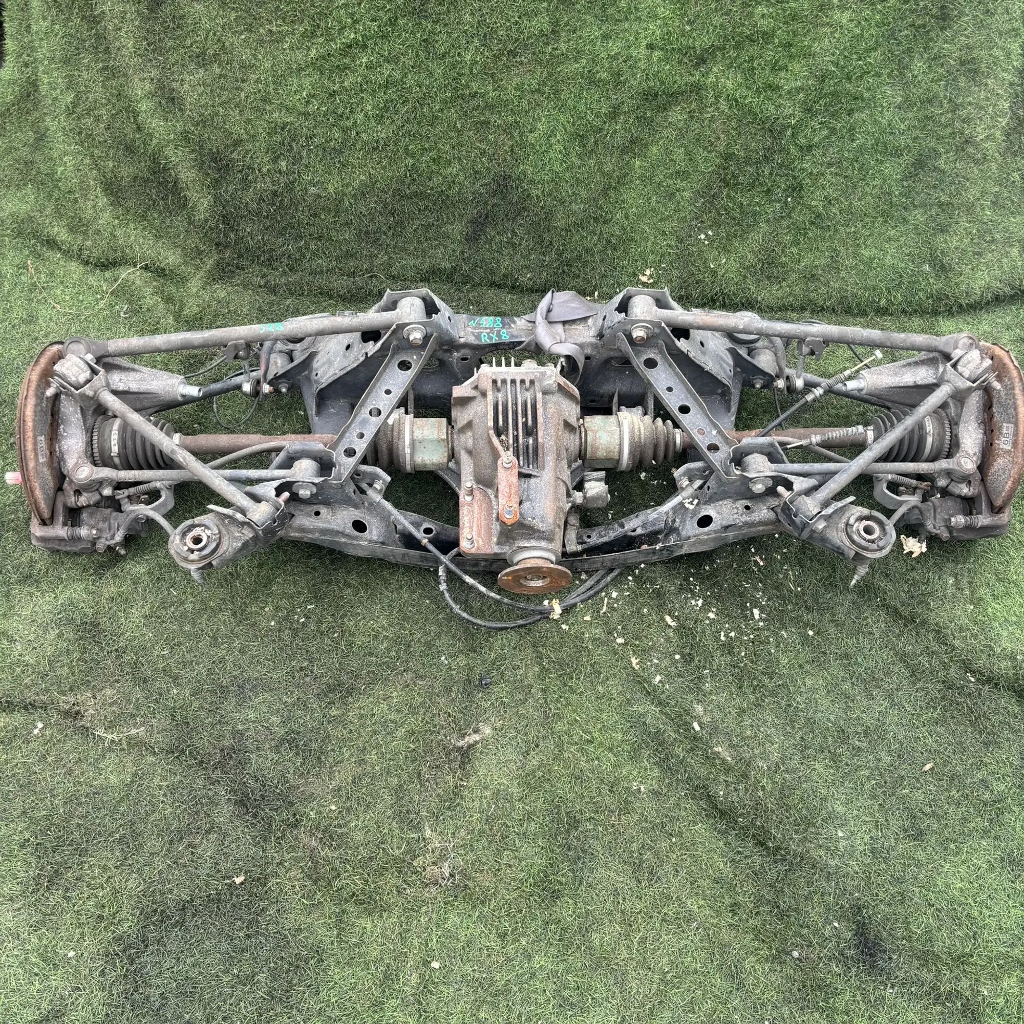 https://ycs.partsauto.market/partsauto-images/thmbs/userImages/772e461030aea93f4dbb6447c0f924d3/part/eeb95077-a2bf-49f0-a1da-5ada7a4cbfb7_1777026876508.jpg