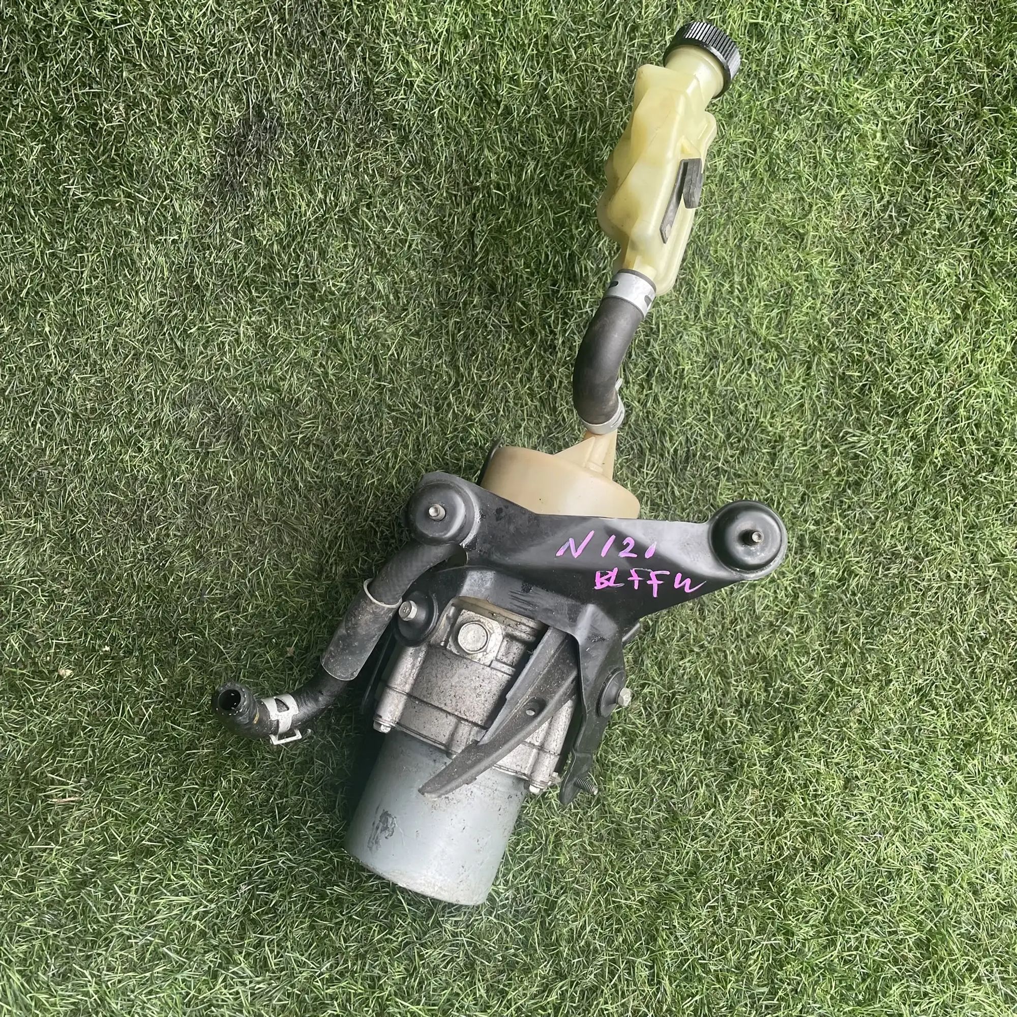 https://ycs.partsauto.market/partsauto-images/thmbs/userImages/772e461030aea93f4dbb6447c0f924d3/part/eed13081-e0b6-4061-b9e4-7682de6836b7_1776668368260.jpg