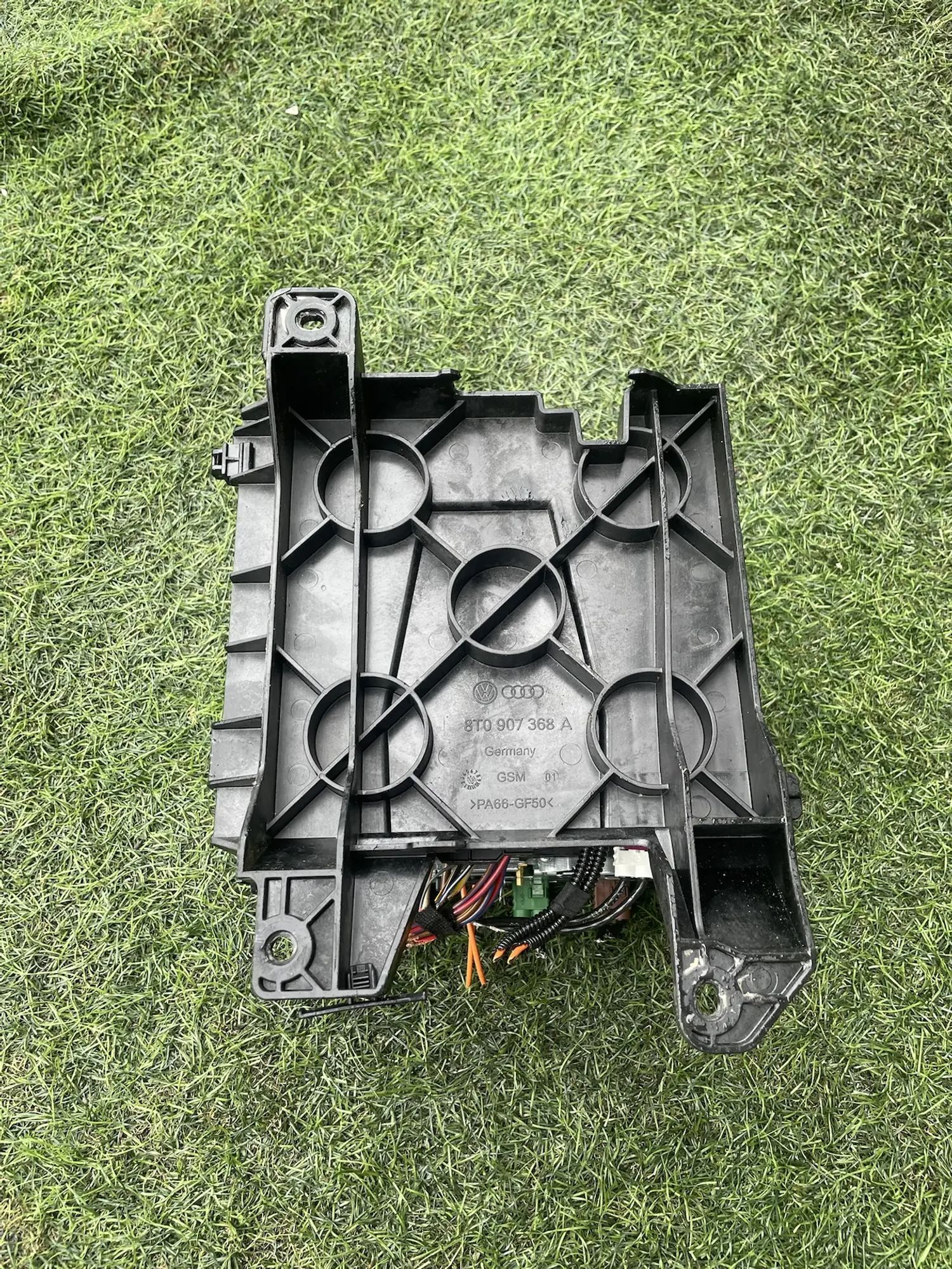 https://ycs.partsauto.market/partsauto-images/thmbs/userImages/772e461030aea93f4dbb6447c0f924d3/part/eee712ba-04d1-46eb-9357-3d16d10b5a78_1778915729802.jpg