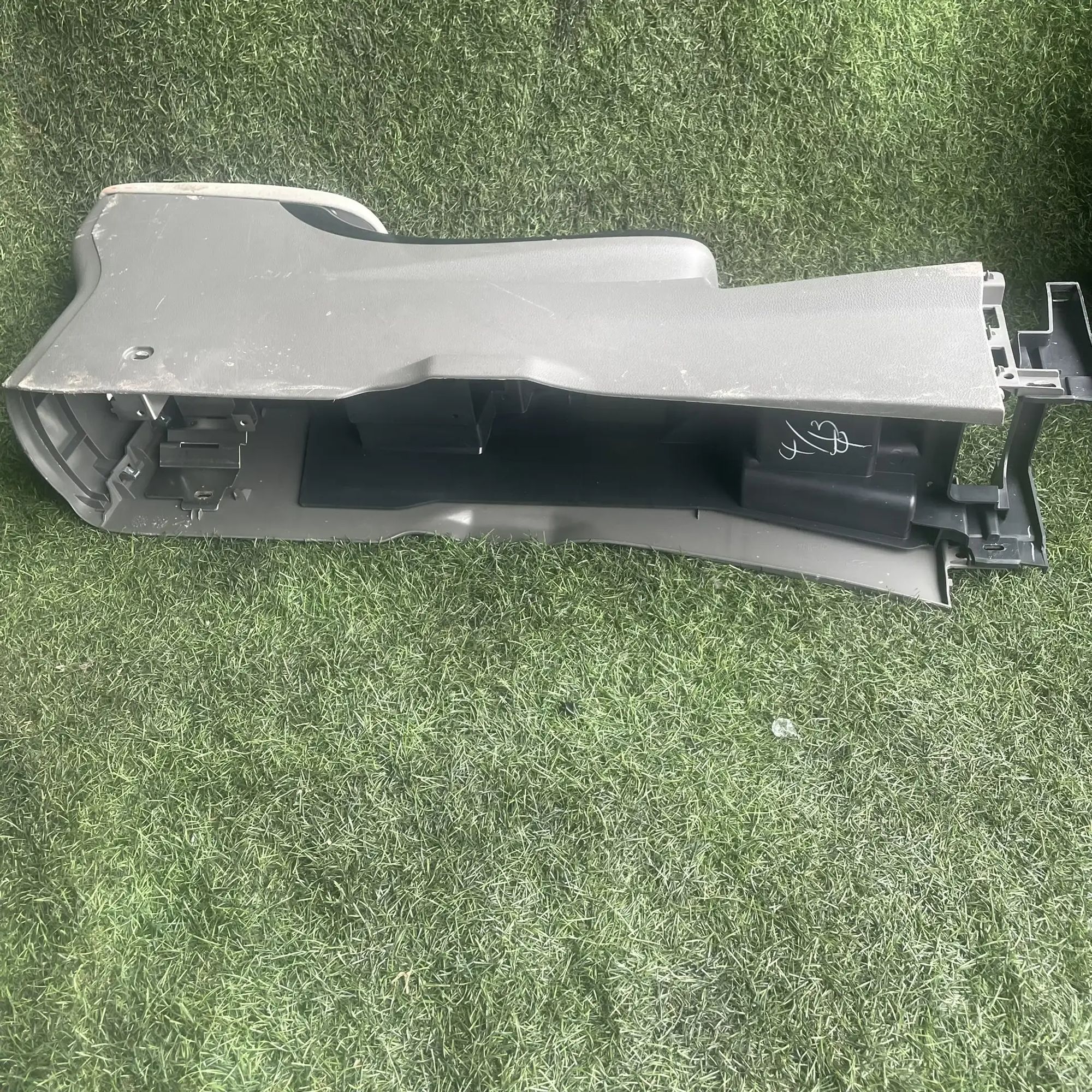 https://ycs.partsauto.market/partsauto-images/thmbs/userImages/772e461030aea93f4dbb6447c0f924d3/part/ef33fba3-d0c6-4859-87dd-070f4f5f1887_1776673359670.jpg