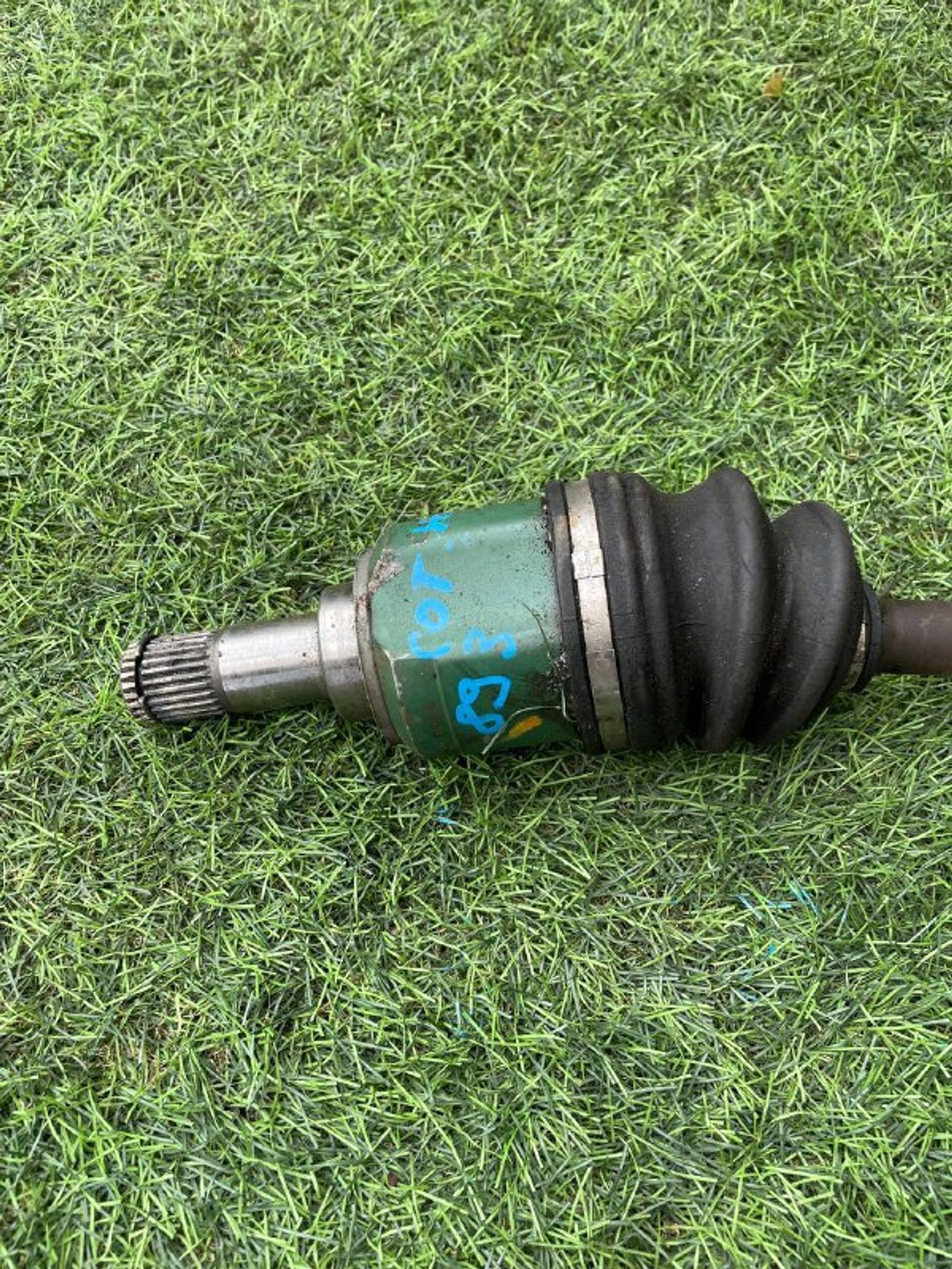 https://ycs.partsauto.market/partsauto-images/thmbs/userImages/772e461030aea93f4dbb6447c0f924d3/part/ef67f1b5-6871-4acd-8c24-6174c98085d4_1773822353303.jpg