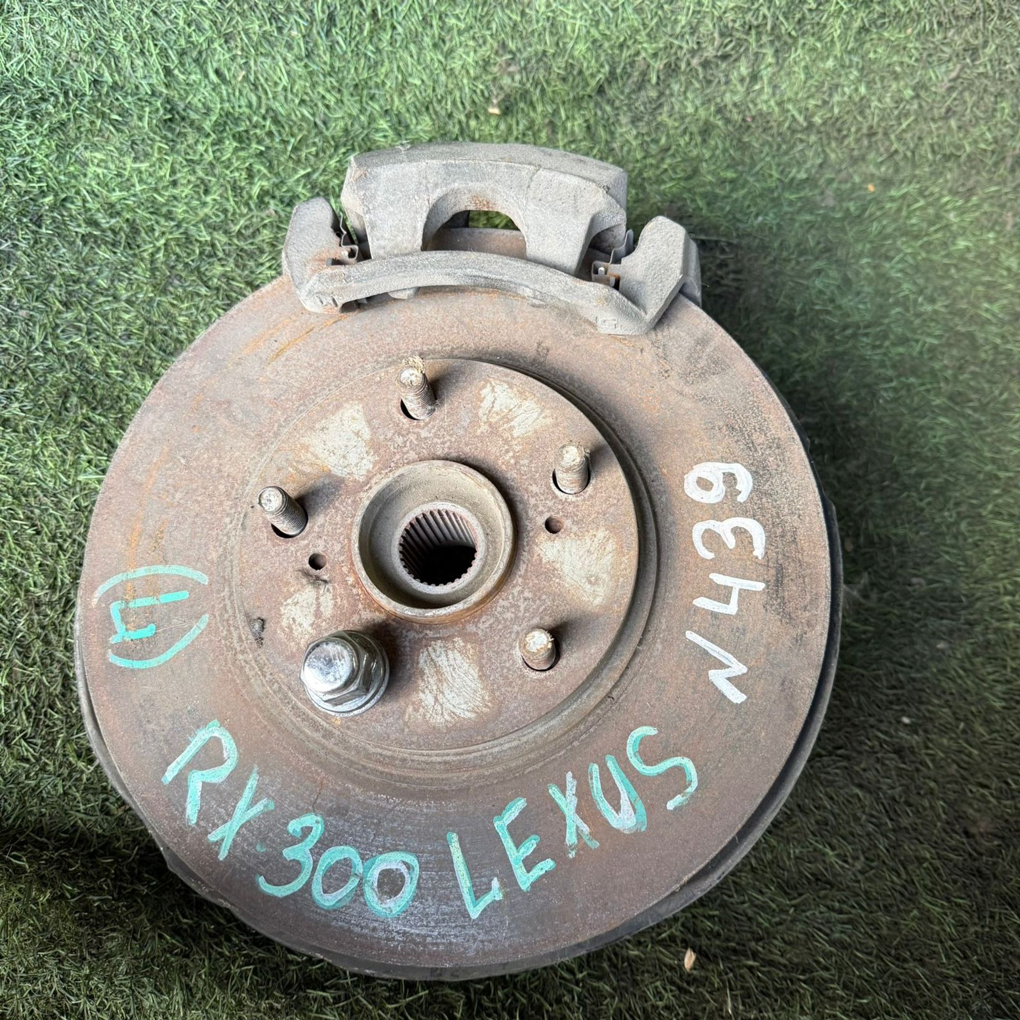 439 Ступица передняя левая LEXUS RX300, 5500 рублей, Невинномысск