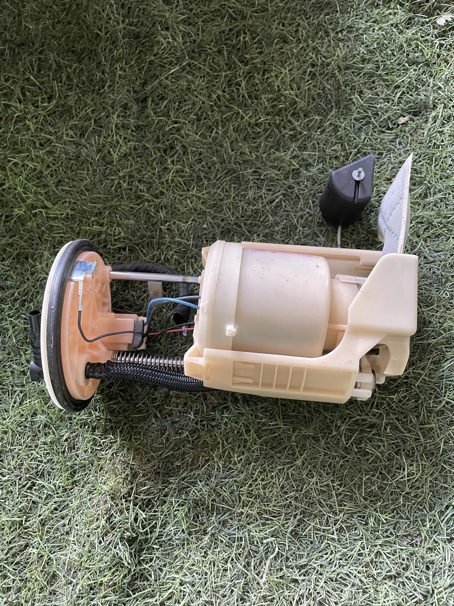 https://ycs.partsauto.market/partsauto-images/thmbs/userImages/772e461030aea93f4dbb6447c0f924d3/part/ef9e19e1-0d94-47db-9c47-7b445c38420f_1778667741797.jpg