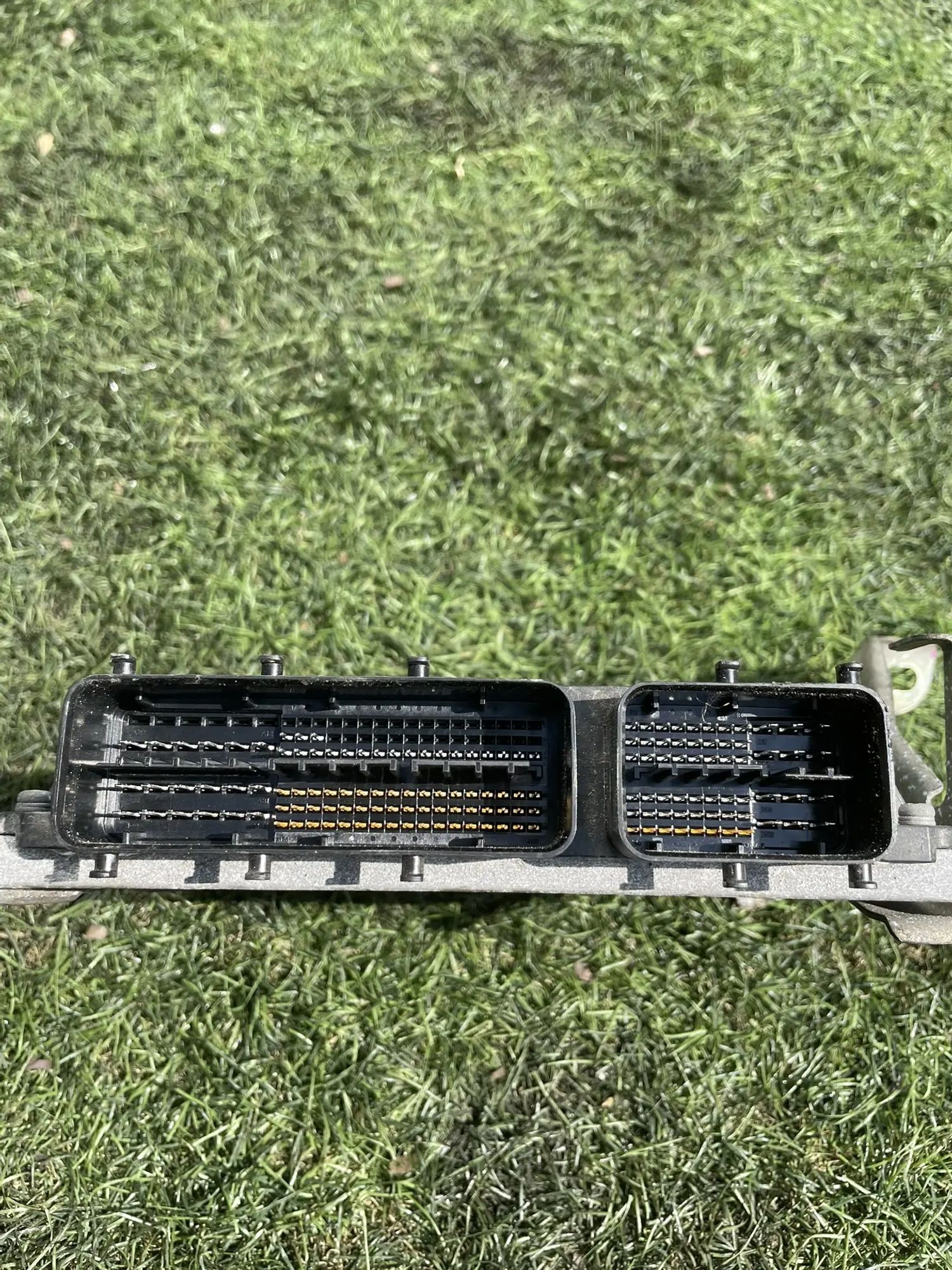 https://ycs.partsauto.market/partsauto-images/thmbs/userImages/772e461030aea93f4dbb6447c0f924d3/part/f00c0aa2-208e-48bf-bdce-965f35598e03_1776489940855.jpg