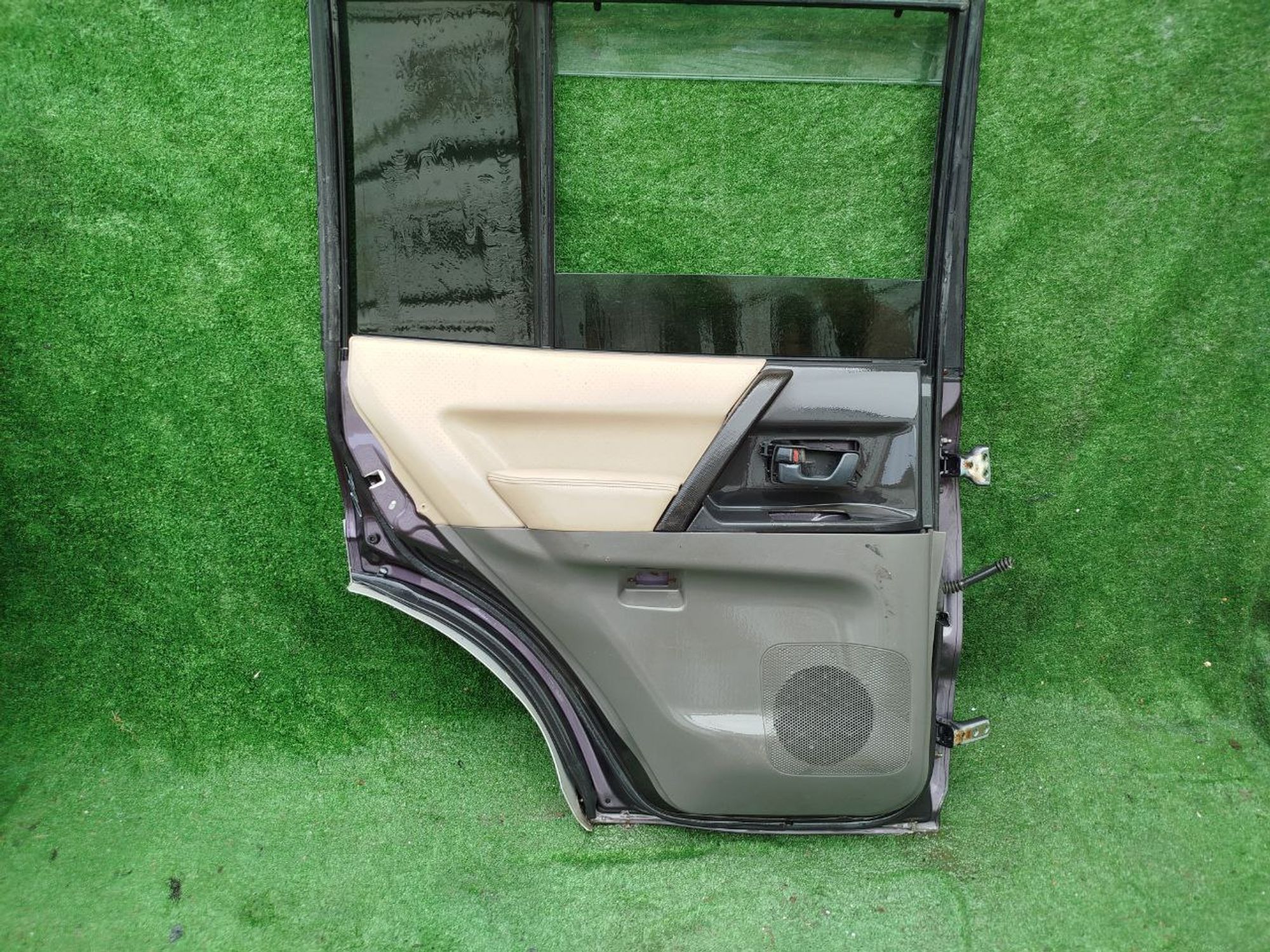 1700 дверь на MITSUBISHI PAJERO V75W, 10000 рублей, Невинномысск