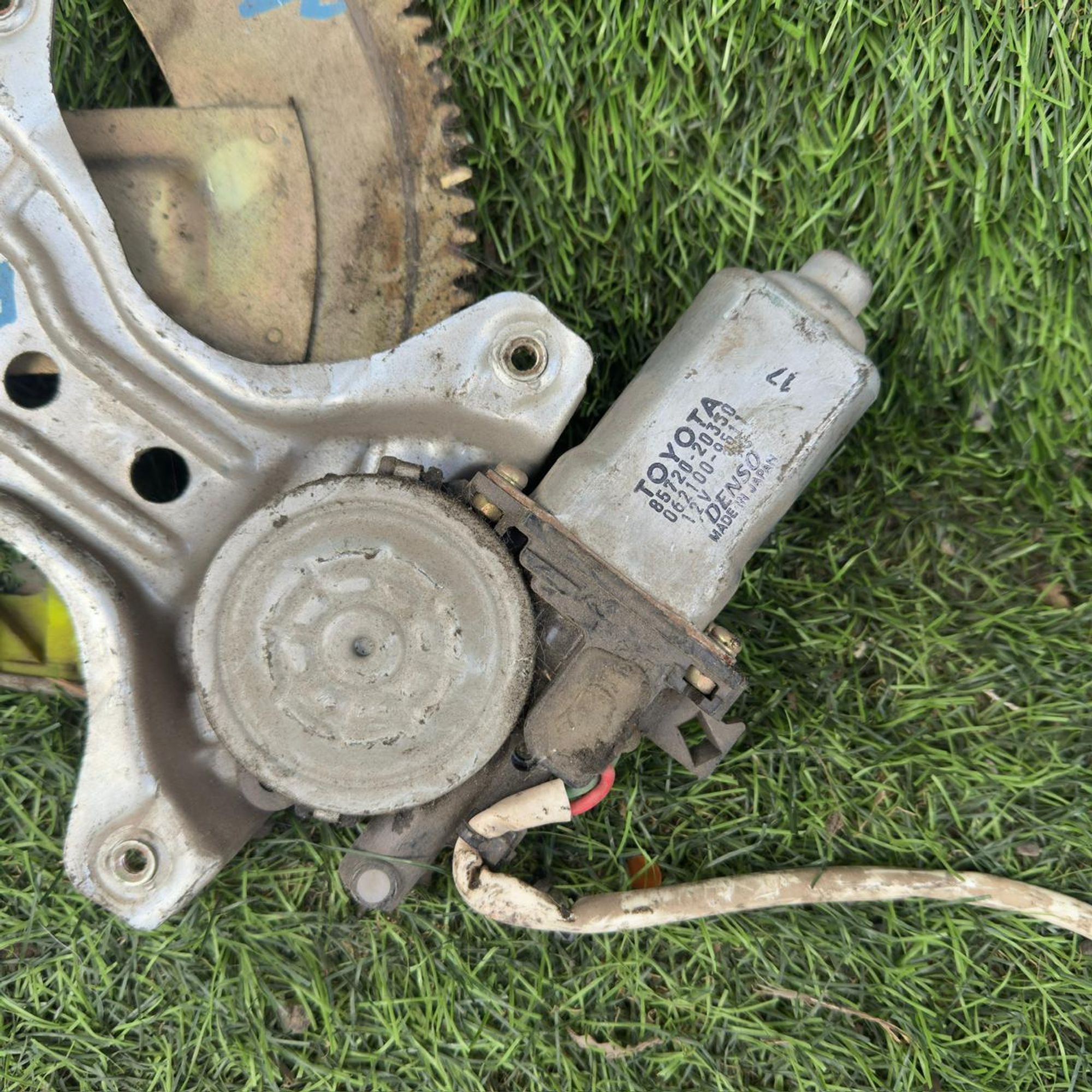 237 Стеклоподъемник передней левой двери TOYOTA PREMIO ST210, 1 рублей, Невинномысск