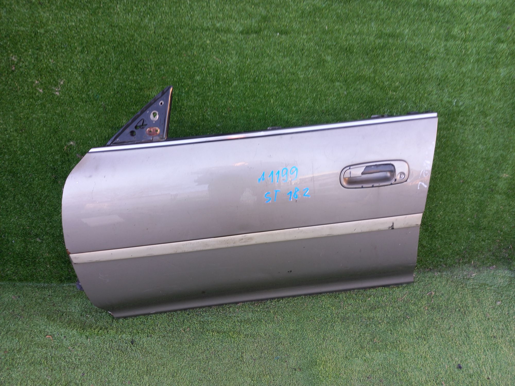 1199 дверь F/L на TOYOTA CARINA ED ST182, 4500 рублей, Невинномысск