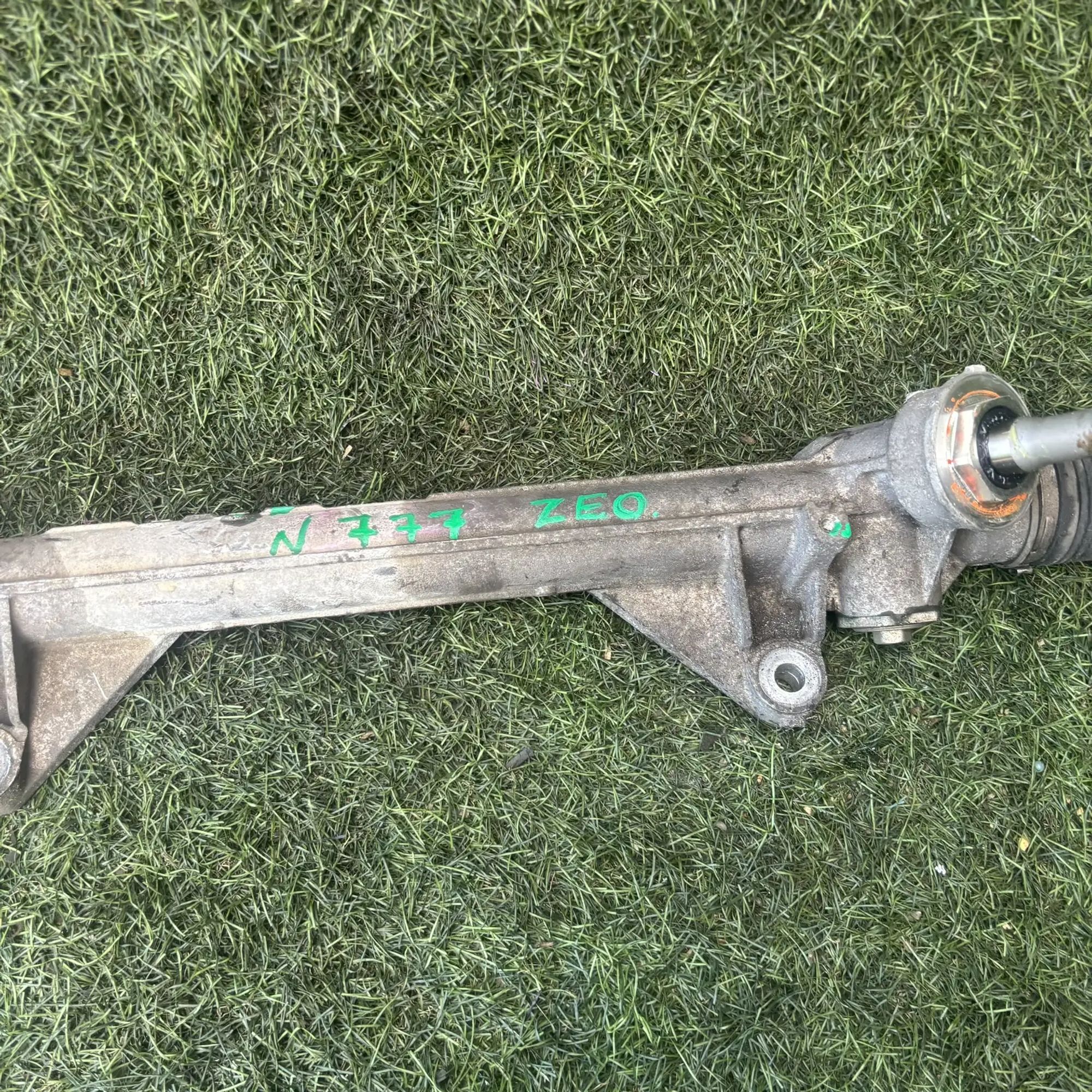 https://ycs.partsauto.market/partsauto-images/thmbs/userImages/772e461030aea93f4dbb6447c0f924d3/part/f0678fa6-38d1-4ccb-9ab9-399017f8c189_1776856566357.jpg