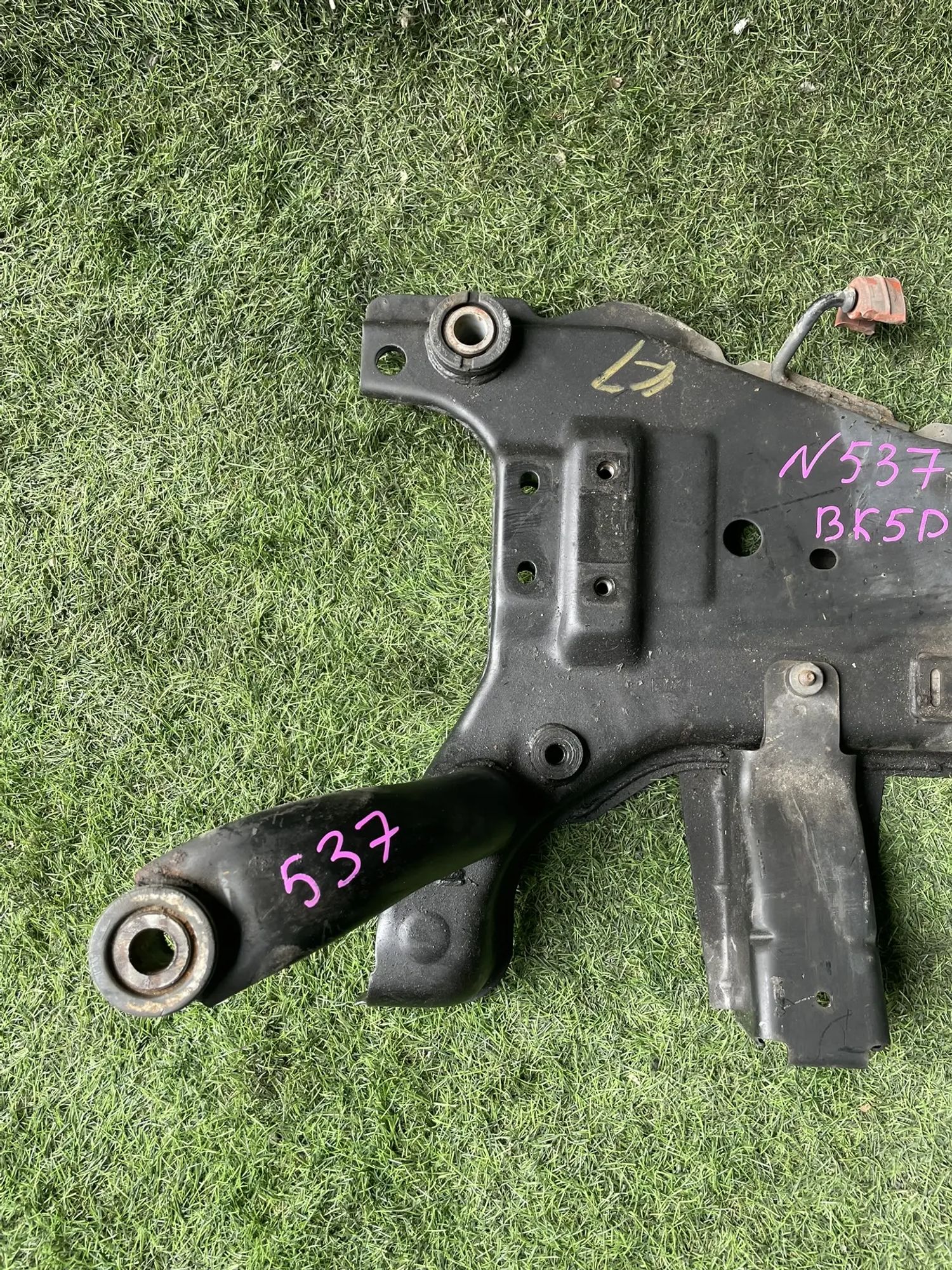 https://ycs.partsauto.market/partsauto-images/thmbs/userImages/772e461030aea93f4dbb6447c0f924d3/part/f0a9dd44-12f1-421d-bc8a-ca5ee3d67c39_1775117276441.jpg