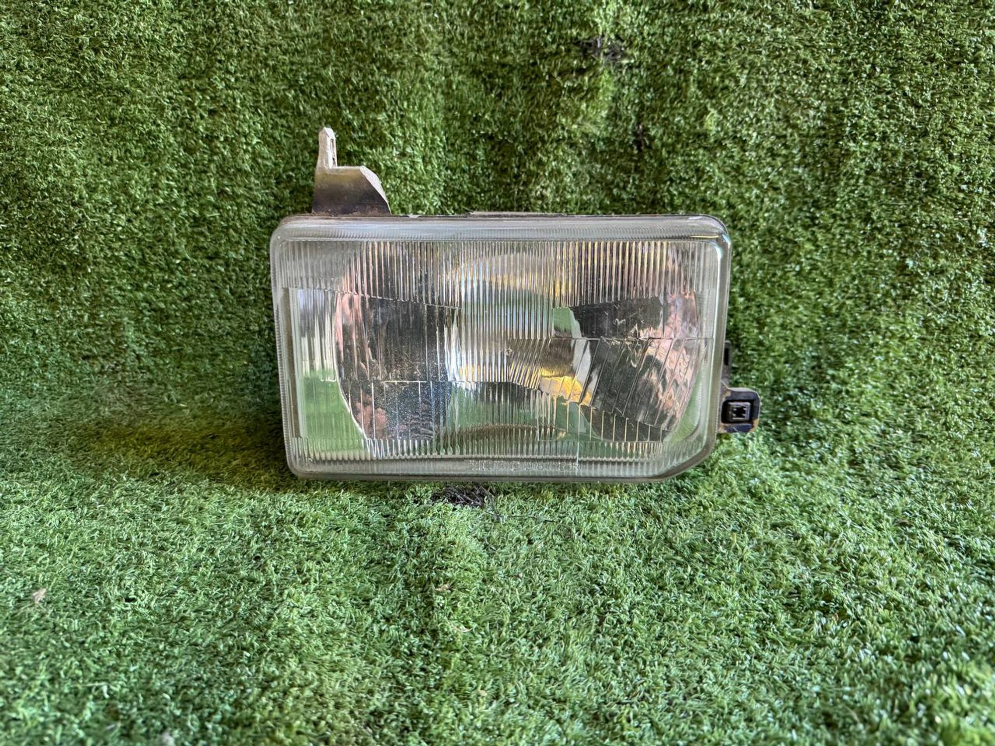 331 фара на NISSAN TERRANO D21, 4000 рублей, Невинномысск