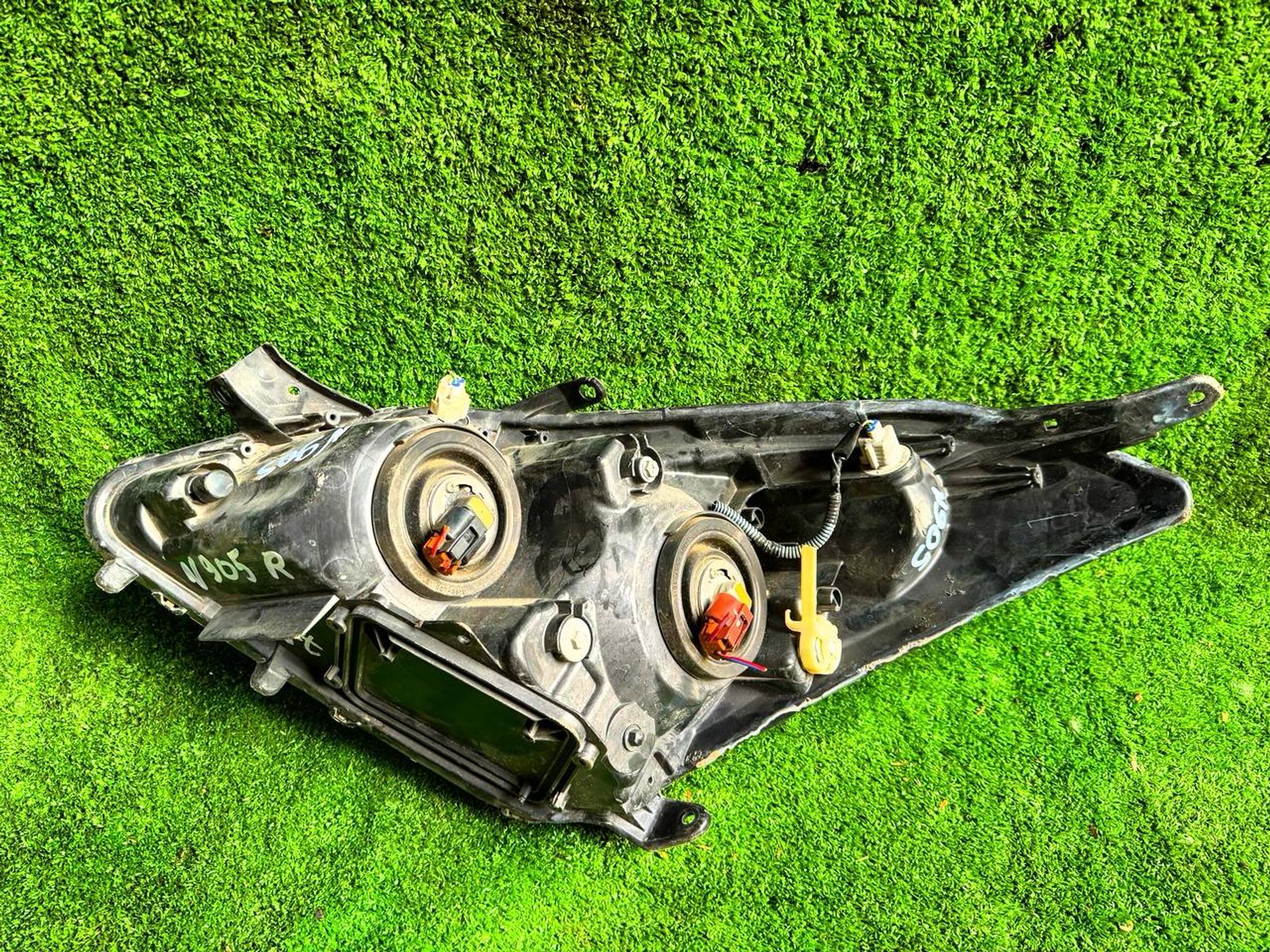 905 фара праваяTOYOTA WISH ZNE10, 4500 рублей, Невинномысск