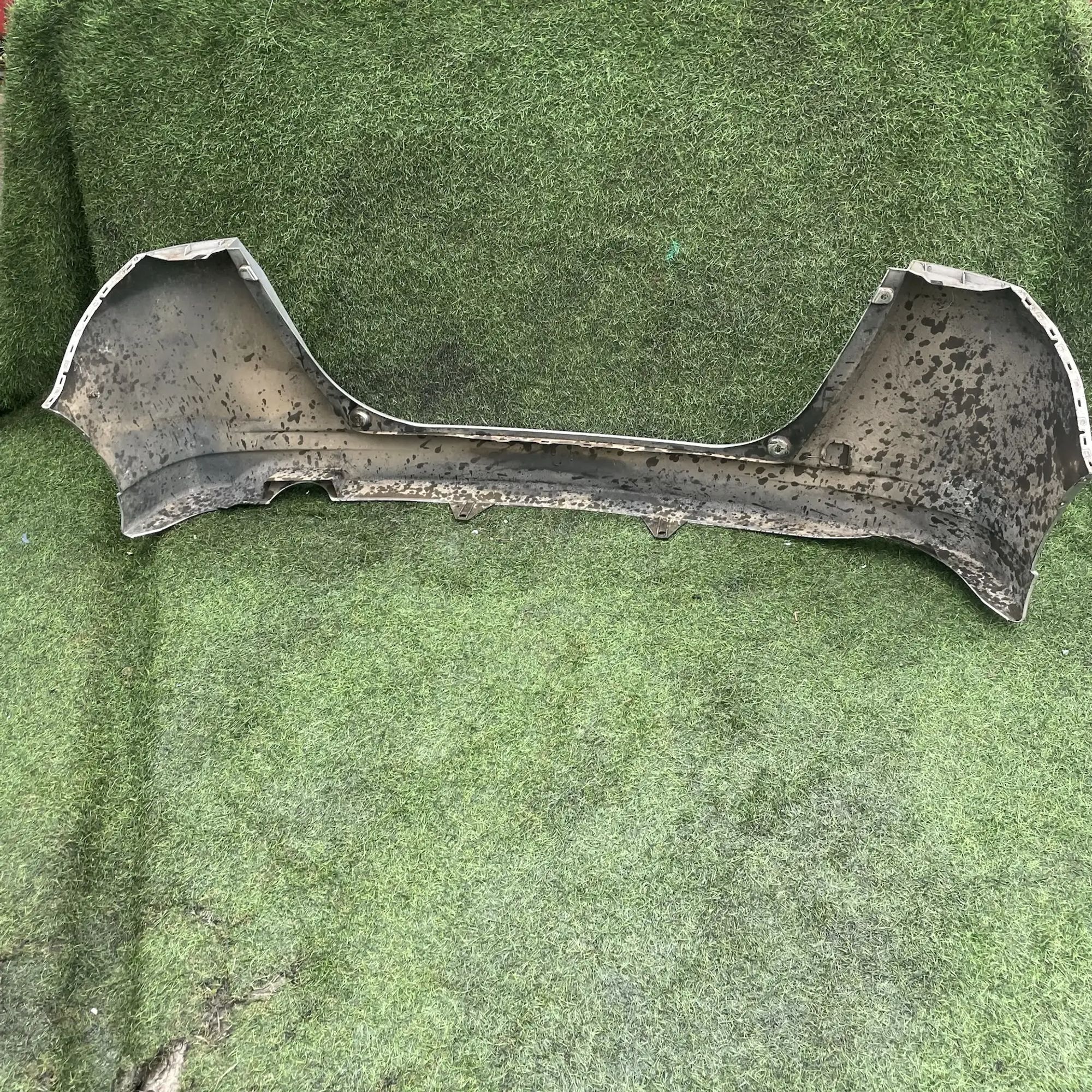 https://ycs.partsauto.market/partsauto-images/thmbs/userImages/772e461030aea93f4dbb6447c0f924d3/part/f134daab-af94-4335-92b8-205ab4550ef2_1778850270844.jpg