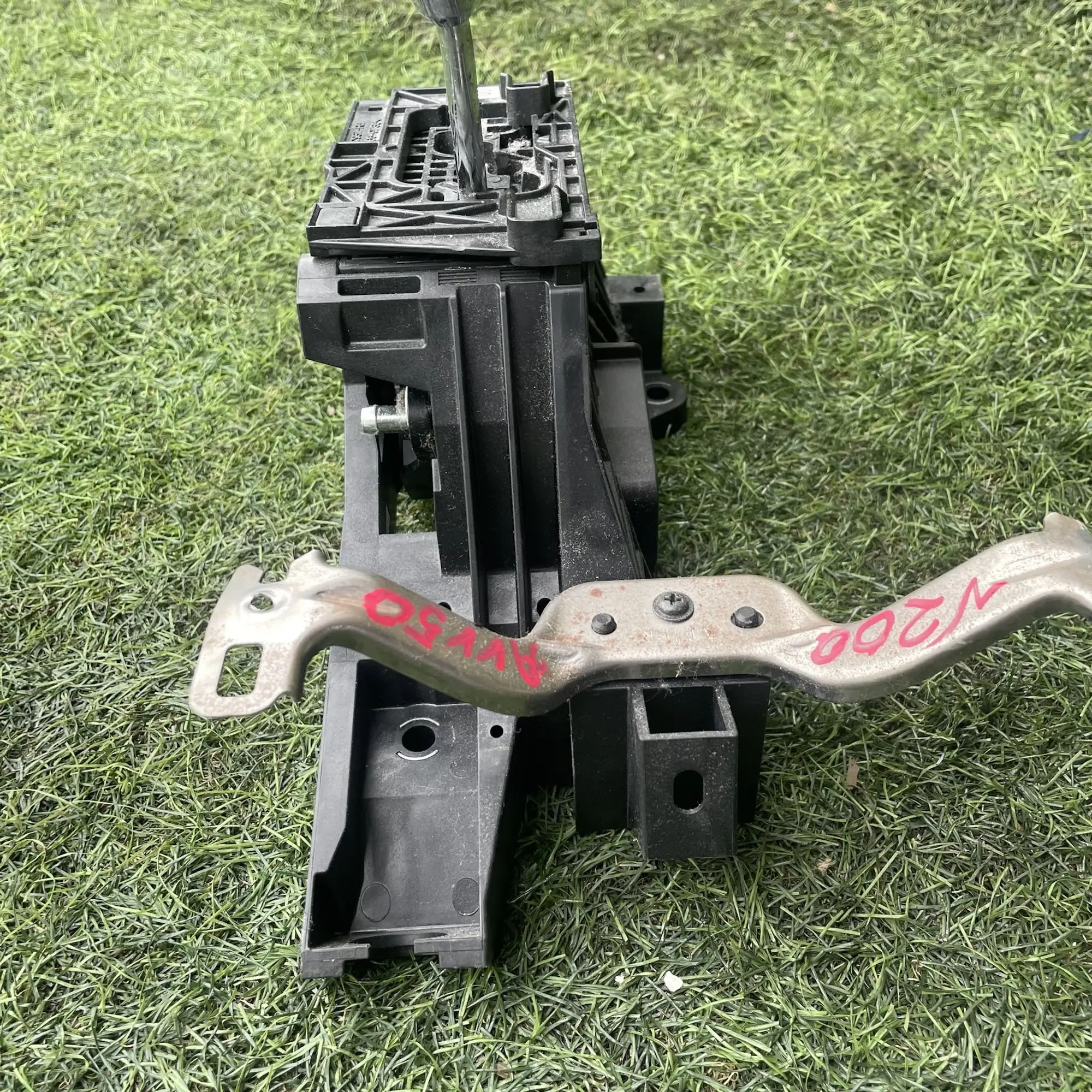 https://ycs.partsauto.market/partsauto-images/thmbs/userImages/772e461030aea93f4dbb6447c0f924d3/part/f155aa90-68cf-42f5-bb47-5b1ddcced057_1778925183240.jpg