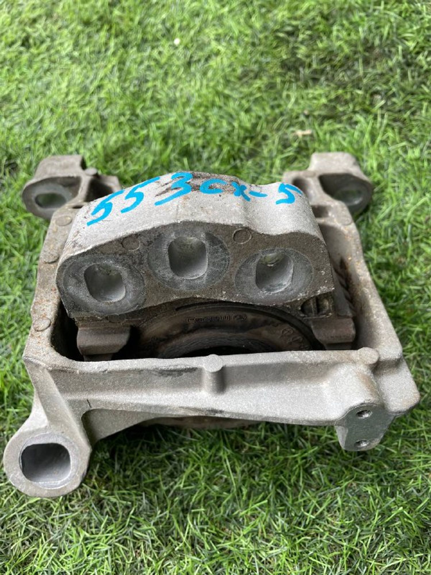 https://ycs.partsauto.market/partsauto-images/thmbs/userImages/772e461030aea93f4dbb6447c0f924d3/part/f15ea050-01a2-4576-b132-c34ea3da75bc_1773815685714.jpg