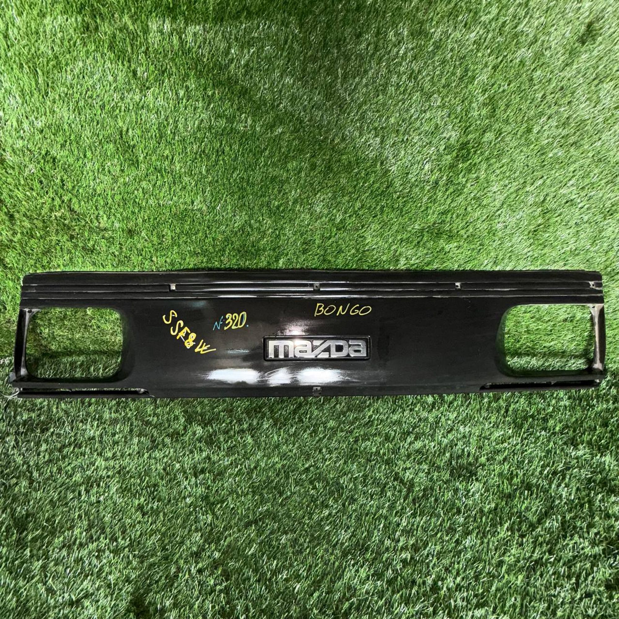 320 Решетка радиатора MAZDA BONGO SSF8W, 6000 рублей, Невинномысск