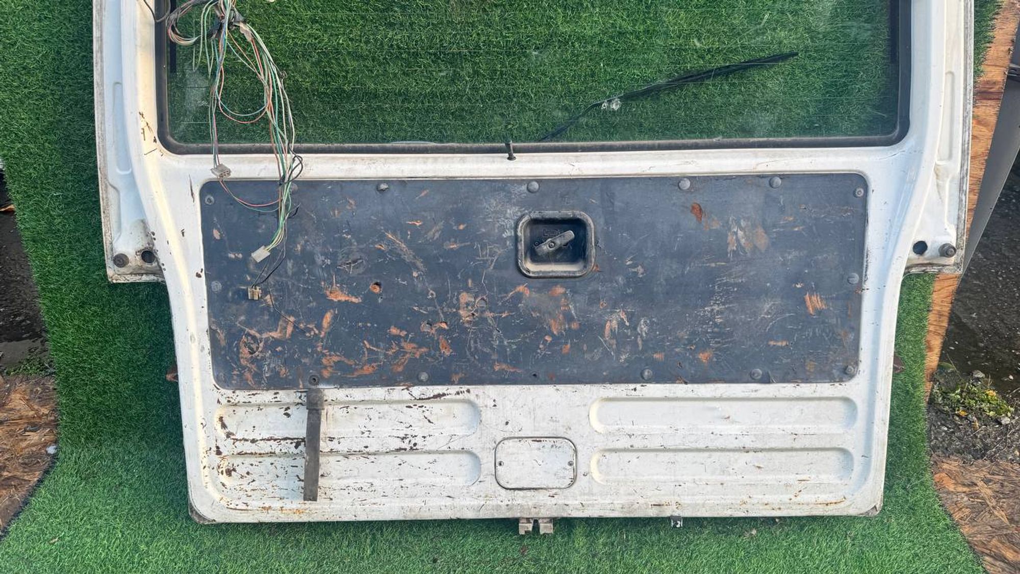 240 дверь багажника на TOYOTA HIACE LH119, 60000 рублей, Невинномысск