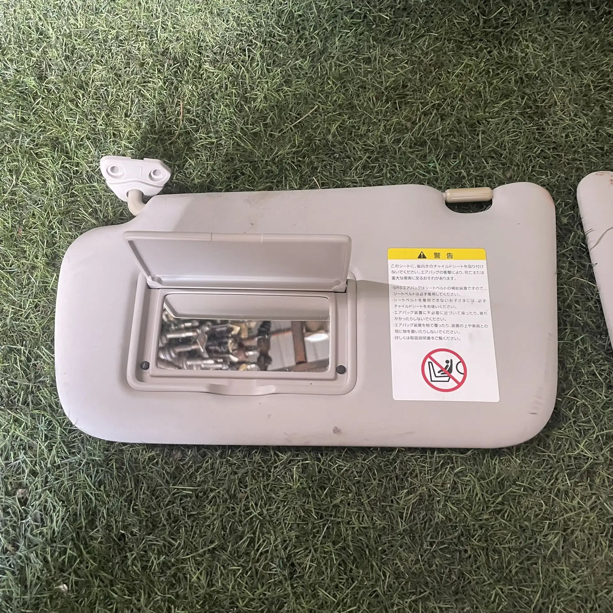 https://ycs.partsauto.market/partsauto-images/thmbs/userImages/772e461030aea93f4dbb6447c0f924d3/part/f295bbbe-7d3f-49a4-a87b-b5e912c1ef3c_1776941402649.jpg