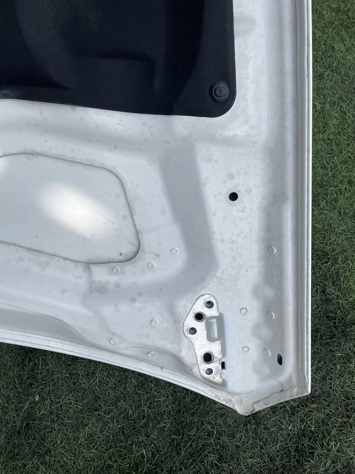 https://ycs.partsauto.market/partsauto-images/thmbs/userImages/772e461030aea93f4dbb6447c0f924d3/part/f2a9553f-c24f-4176-b98f-a794ce01e5ee_1778506759783.jpg