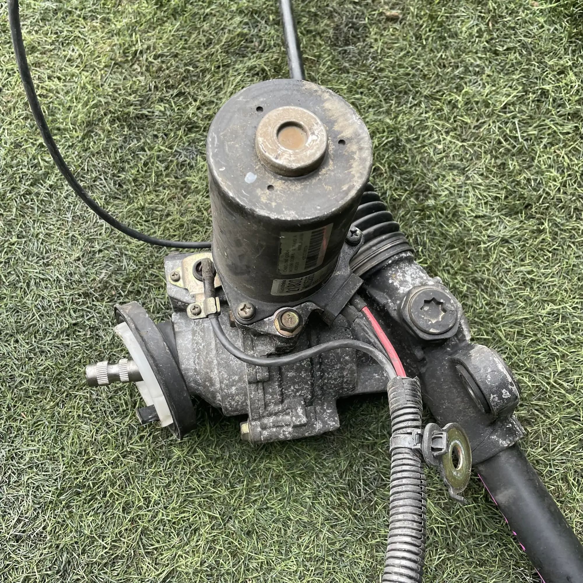 https://ycs.partsauto.market/partsauto-images/thmbs/userImages/772e461030aea93f4dbb6447c0f924d3/part/f3095f37-10f8-42bc-a1f5-8f55a91f10a4_1779199061564.jpg