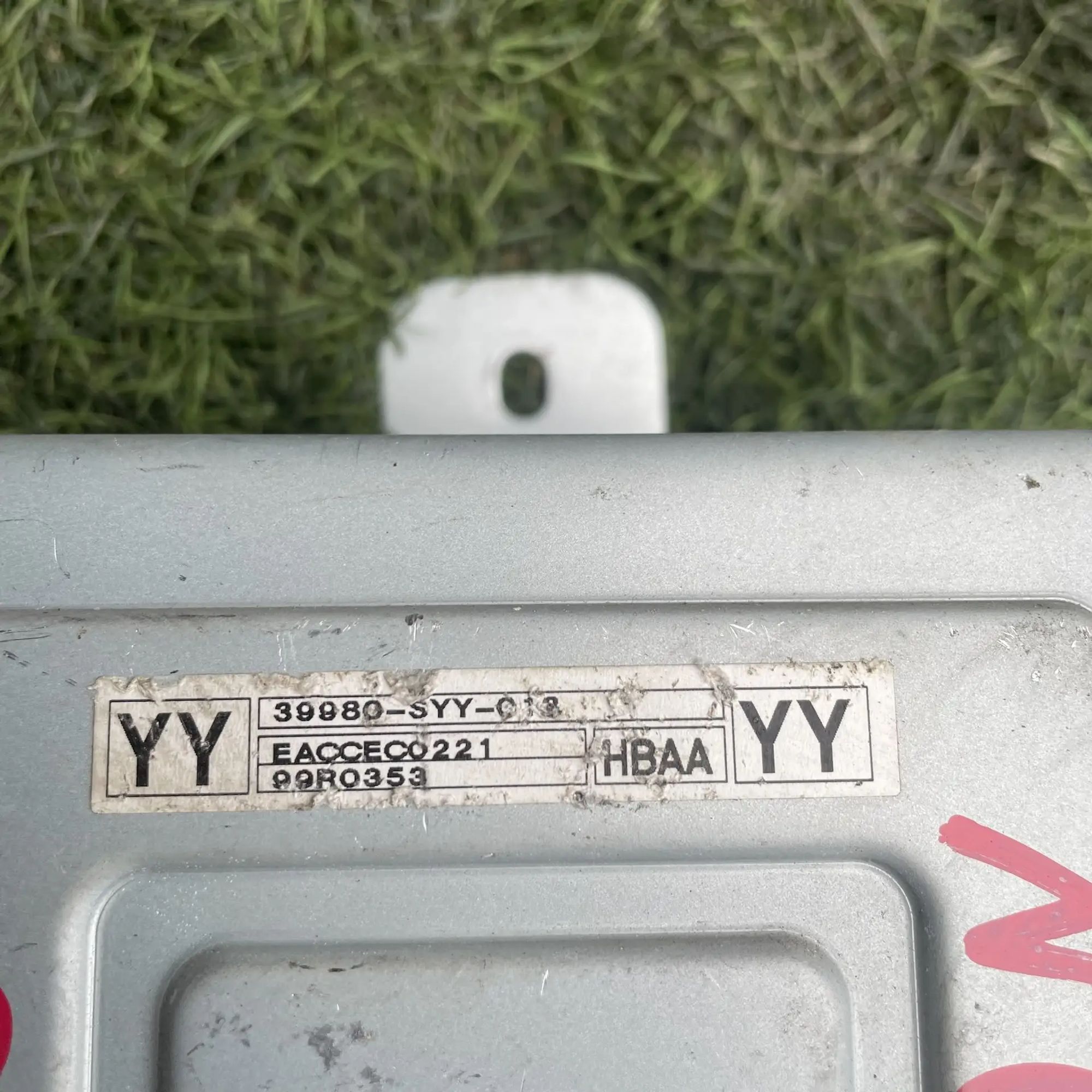 https://ycs.partsauto.market/partsauto-images/thmbs/userImages/772e461030aea93f4dbb6447c0f924d3/part/f32c1c6c-d192-4aac-b35f-f7d37f2a14cd_1779105852810.jpg