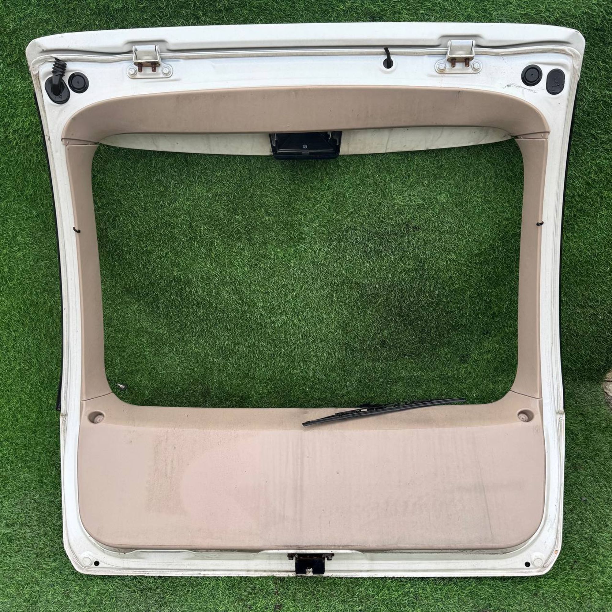 1 Дверь багажника Toyota Nadia, 12500 рублей, Невинномысск