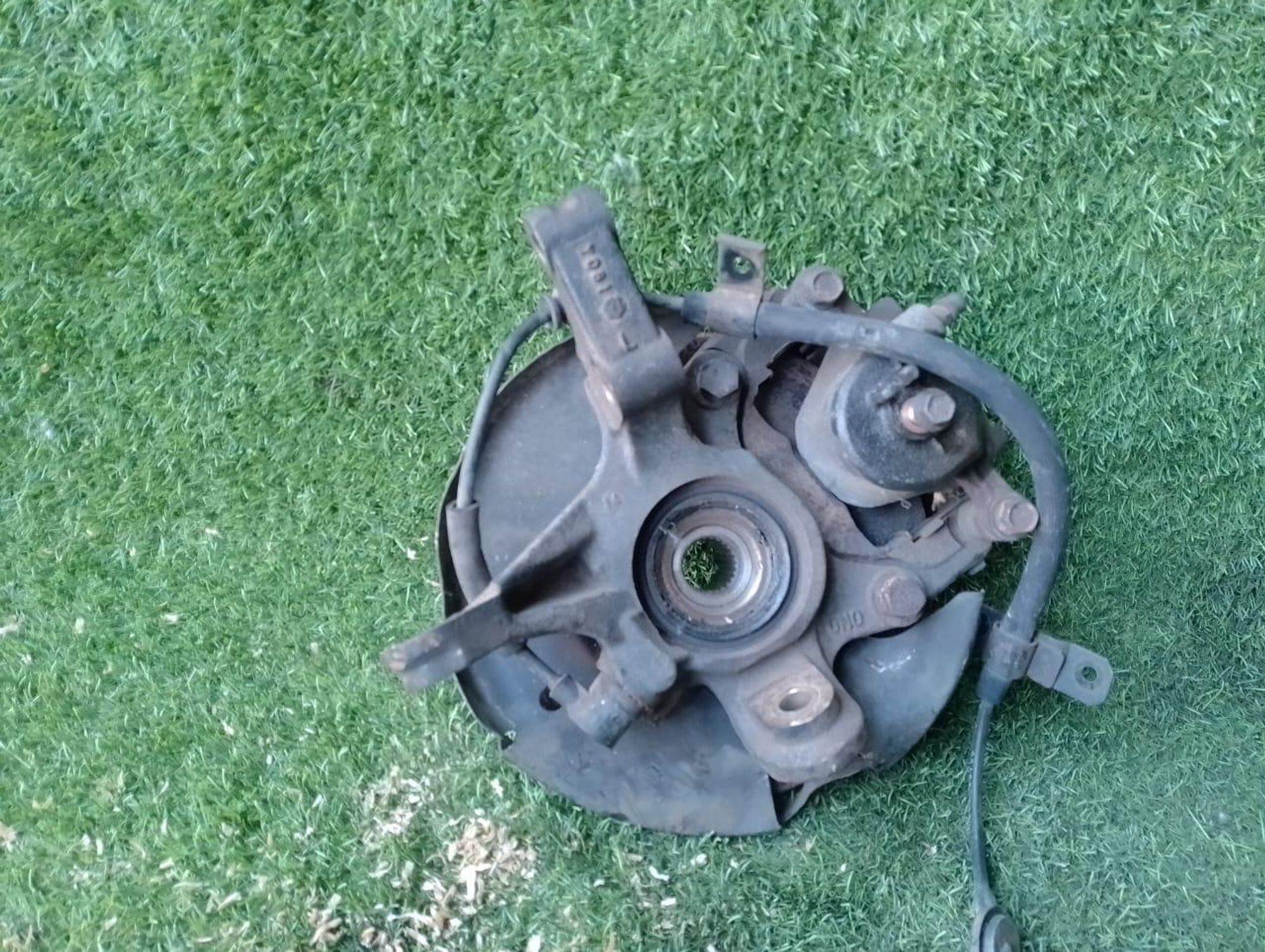 1065 Ступица передняя левая Nissan Presea R11, 4000 рублей, Невинномысск