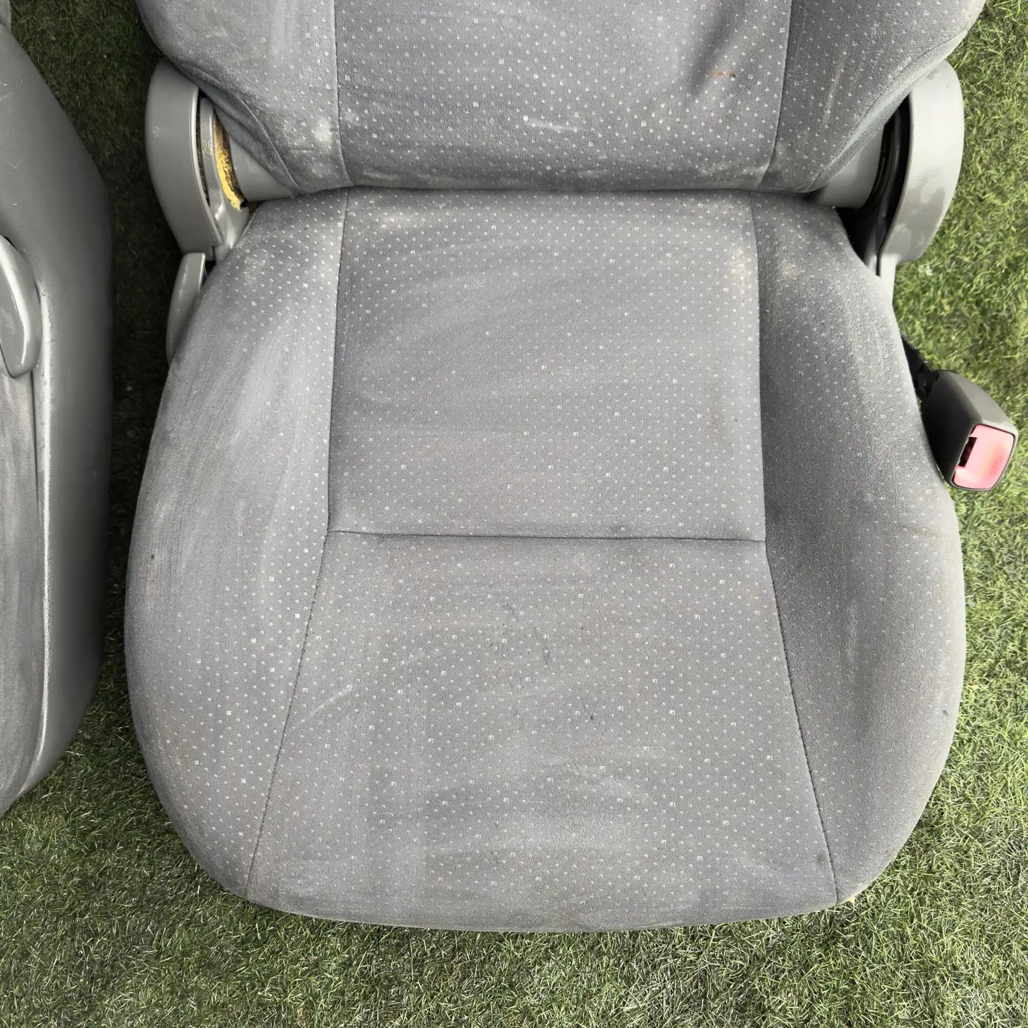 https://ycs.partsauto.market/partsauto-images/thmbs/userImages/772e461030aea93f4dbb6447c0f924d3/part/f3cc3862-e336-4e7a-b6af-0d36bf68b443_1777965586660.jpg