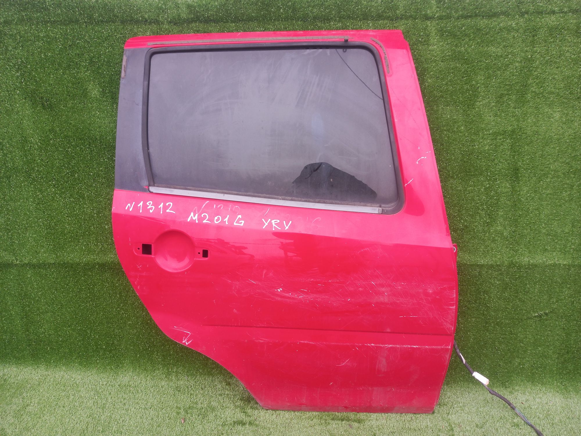 1312 дверь на DAIHATSU YRV M201G, 7500 рублей, Невинномысск