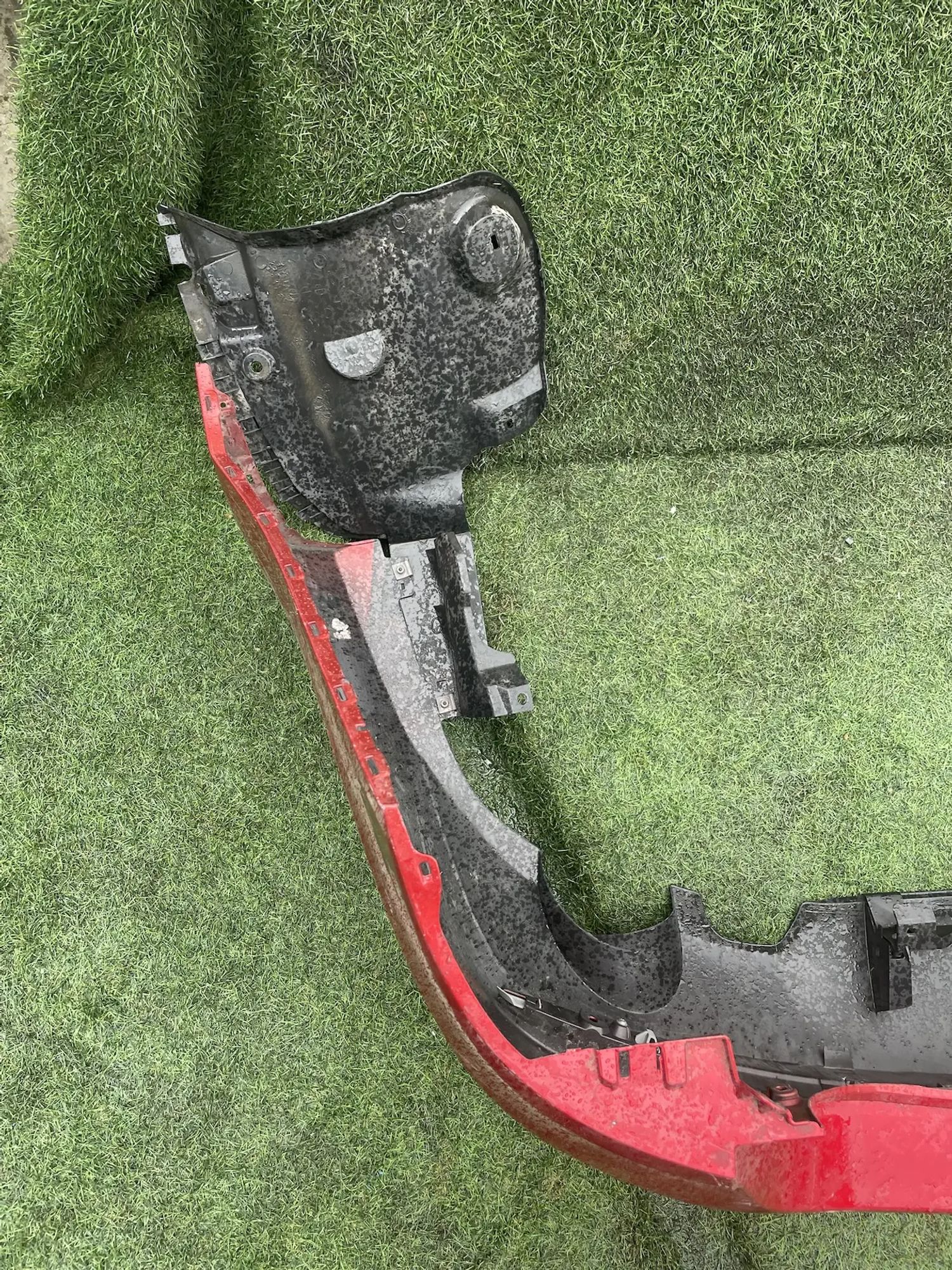 https://ycs.partsauto.market/partsauto-images/thmbs/userImages/772e461030aea93f4dbb6447c0f924d3/part/f3faa274-b85d-452e-b17e-0cfd860b55e8_1778851405413.jpg