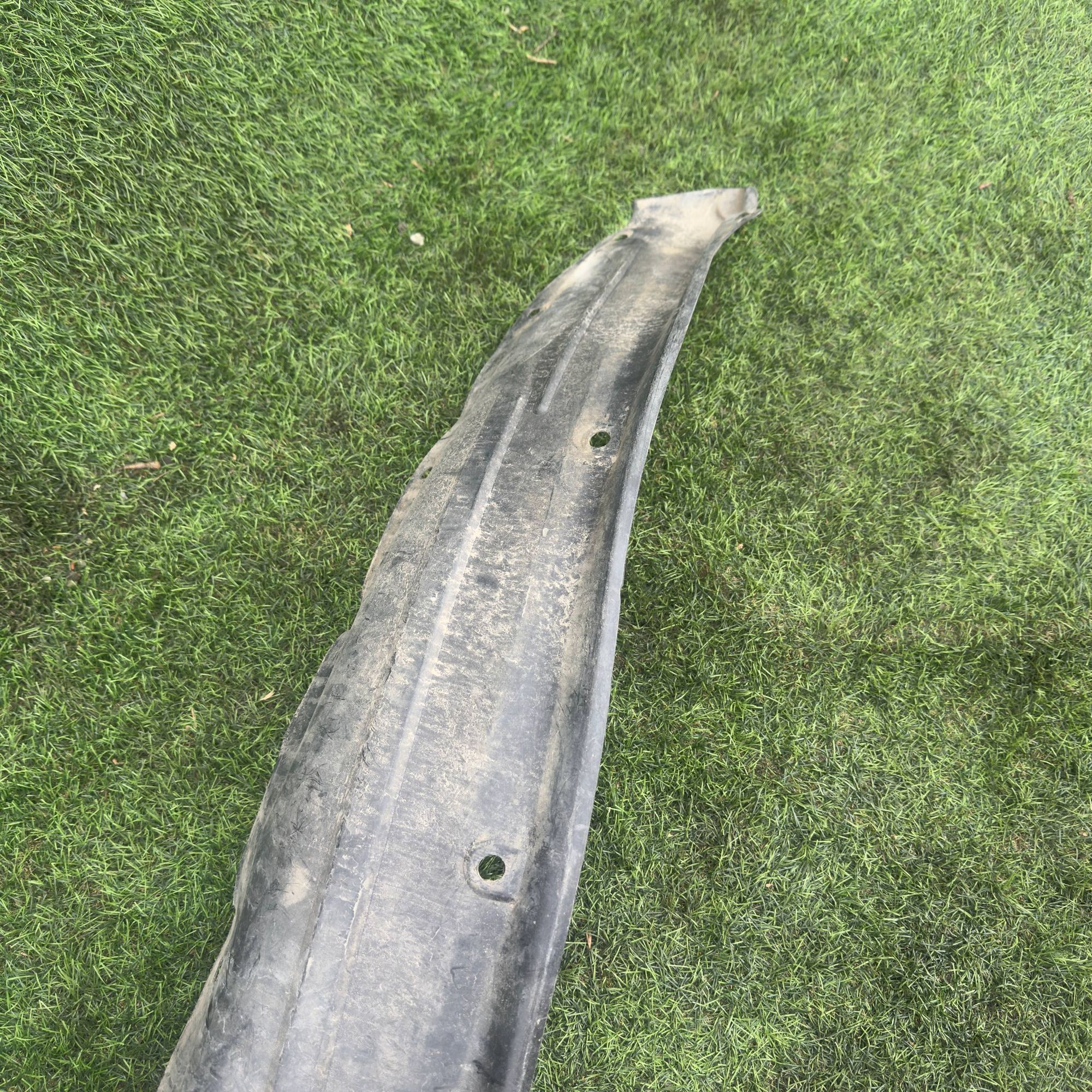 1001 Подкрылок передний правый MAZDA MPV LWEW, 3000 рублей, Невинномысск