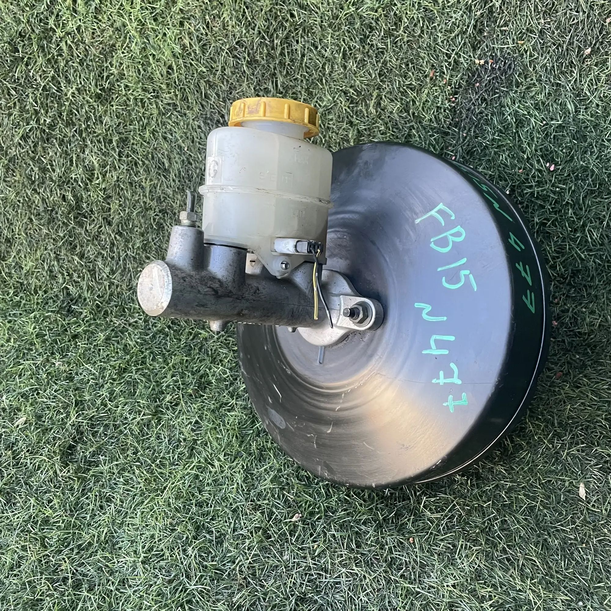 https://ycs.partsauto.market/partsauto-images/thmbs/userImages/772e461030aea93f4dbb6447c0f924d3/part/f45e296d-7398-4dcc-9c8e-385a0b83a489_1776844394165.jpg