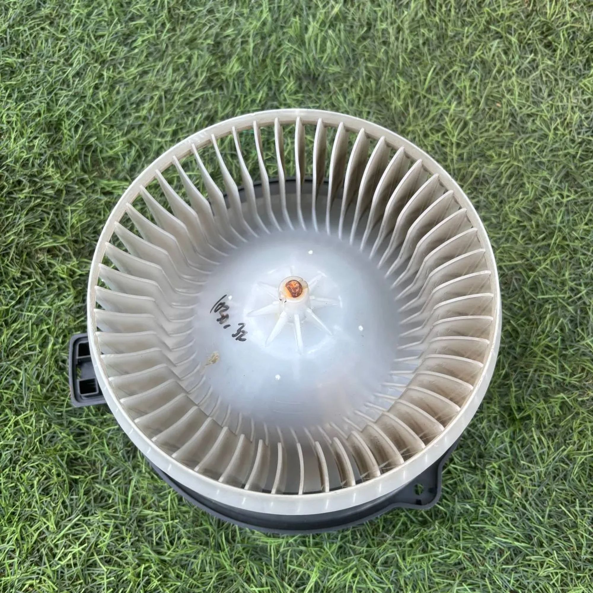 763 Мотор отопителя Toyota Mark II JZX110 1JZ-FSE 2002, 4000 рублей, Невинномысск