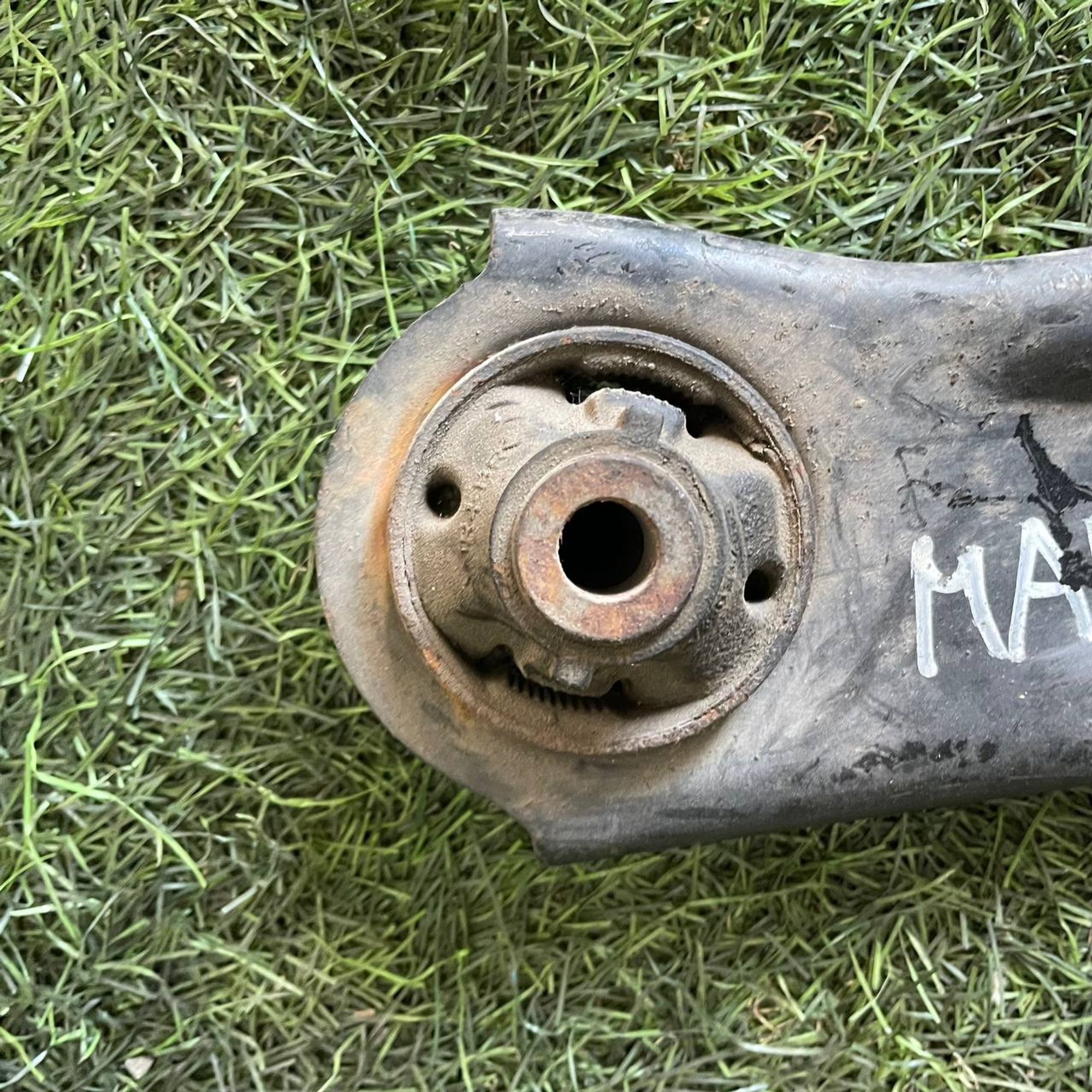 225 Рычаг передний левый нижний NISSAN MARCH AK12, 4000 рублей, Невинномысск