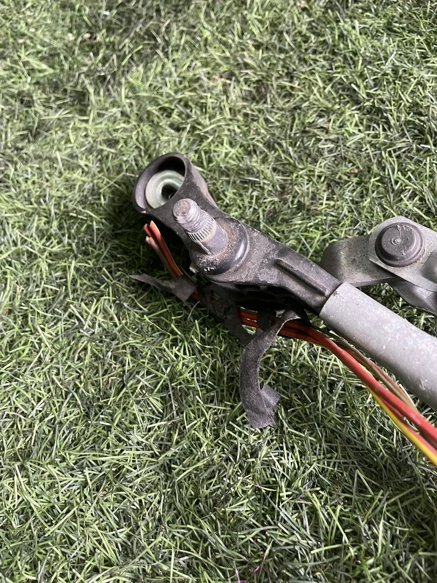 https://ycs.partsauto.market/partsauto-images/thmbs/userImages/772e461030aea93f4dbb6447c0f924d3/part/f4989a71-3ac7-4d11-a1c0-9cfd664f7960_1775565246267.jpg
