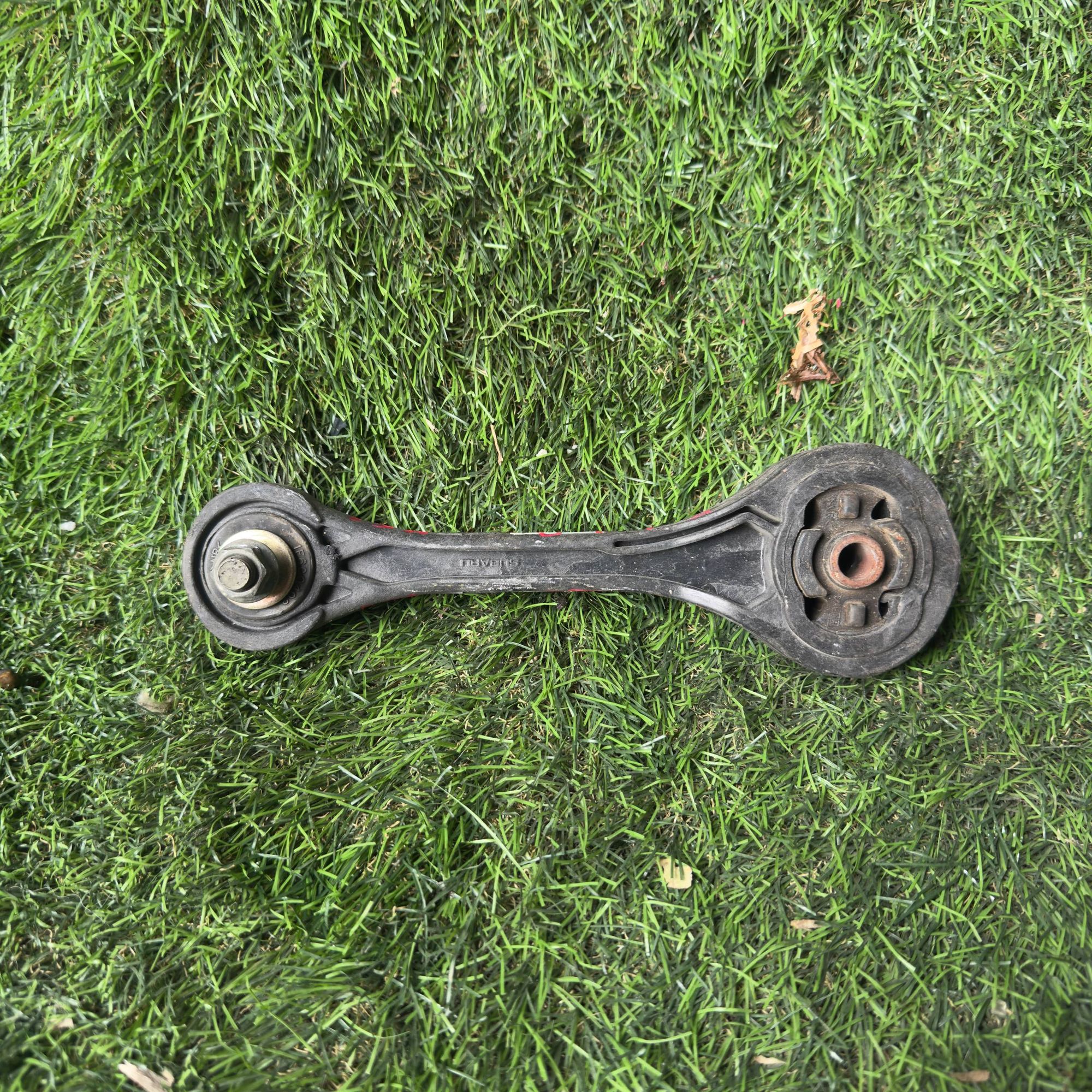 461 Подушка крепления КПП Subaru Forester SG5, 3000 рублей, Невинномысск