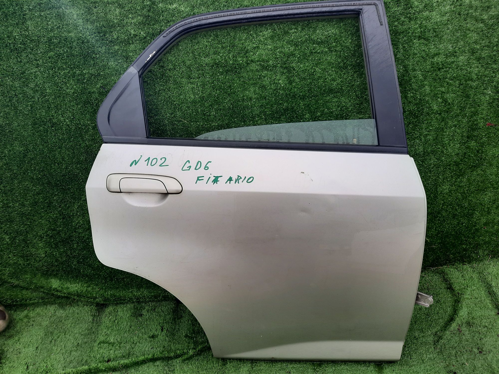 102 дверь на HONDA FIT ARIA GD6, 8500 рублей, Невинномысск