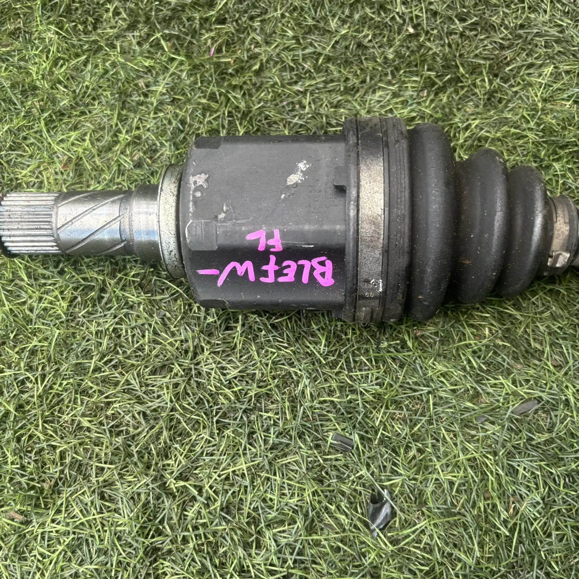 https://ycs.partsauto.market/partsauto-images/thmbs/userImages/772e461030aea93f4dbb6447c0f924d3/part/f546017a-54b1-47a2-bc47-c00e02dd623e_1776850334618.jpg