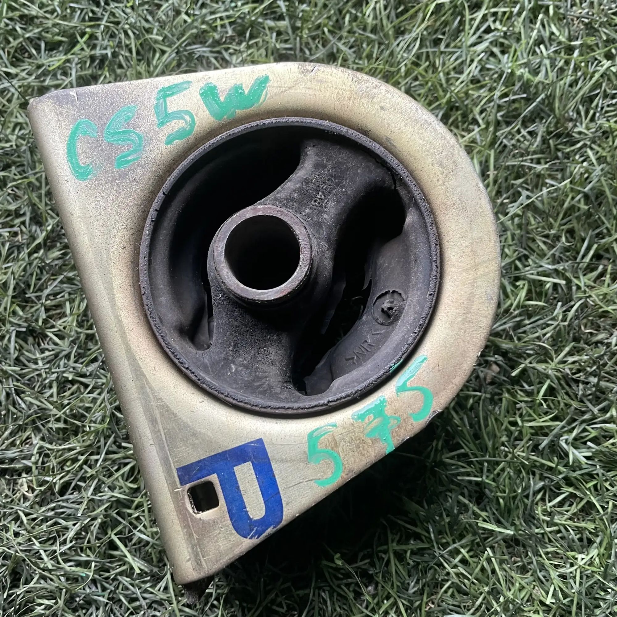 https://ycs.partsauto.market/partsauto-images/thmbs/userImages/772e461030aea93f4dbb6447c0f924d3/part/f58f2ff1-3e89-4cf7-92b8-b47226189c09_1776938792655.jpg