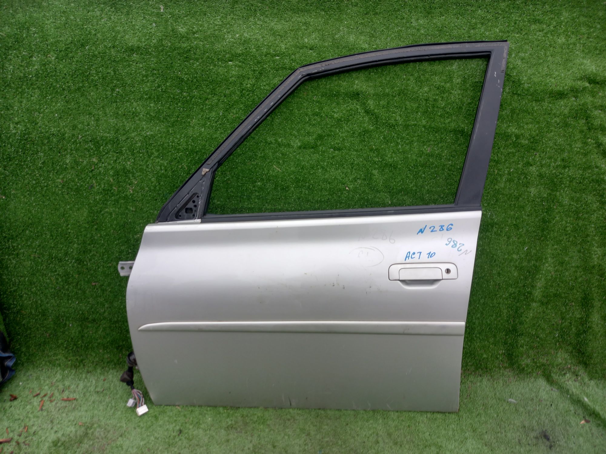 286 дверь F/L на TOYOTA OPA ACT10, 12500 рублей, Невинномысск