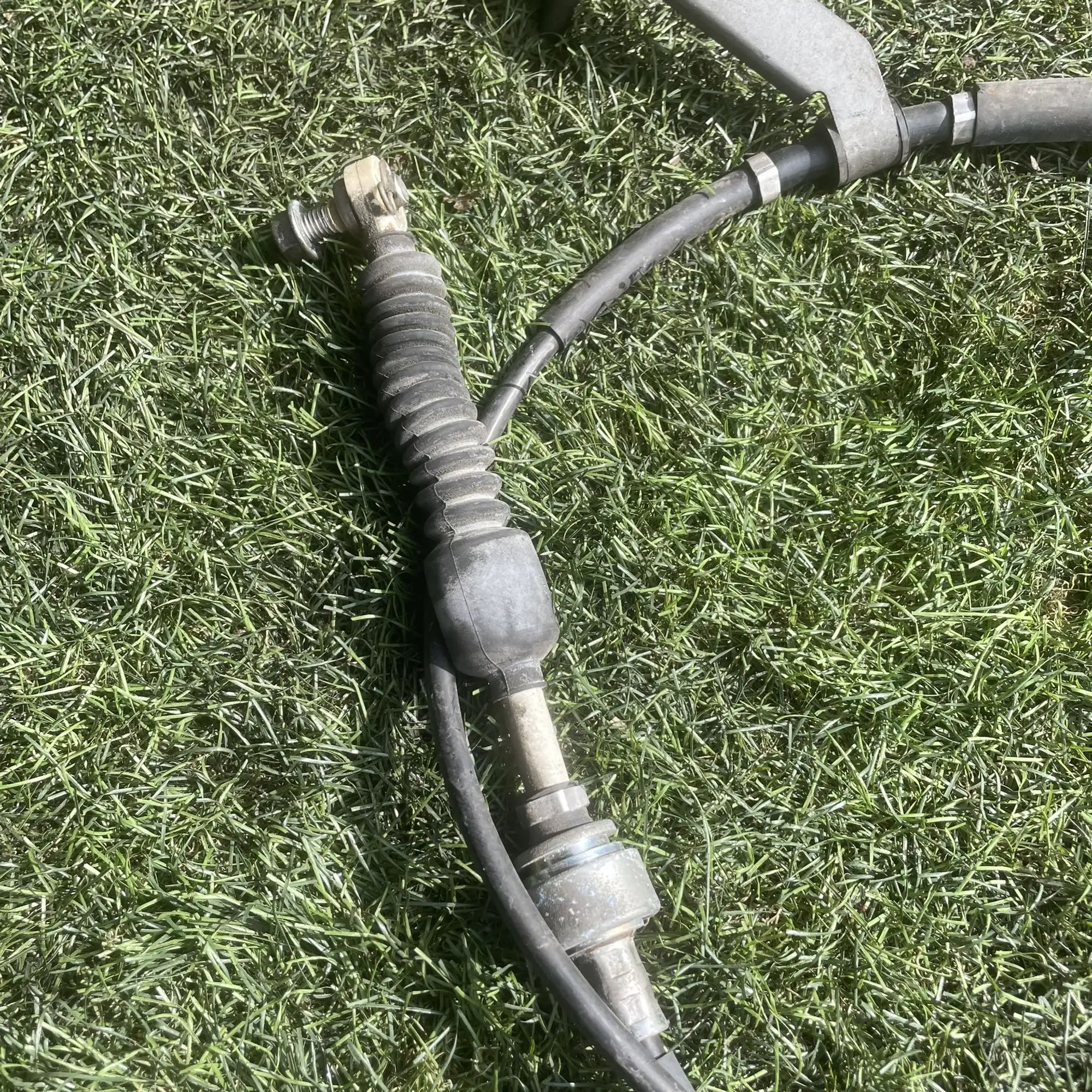 https://ycs.partsauto.market/partsauto-images/thmbs/userImages/772e461030aea93f4dbb6447c0f924d3/part/f684508a-dbac-4ea1-95db-1432e34e1a14_1776506678979.jpg