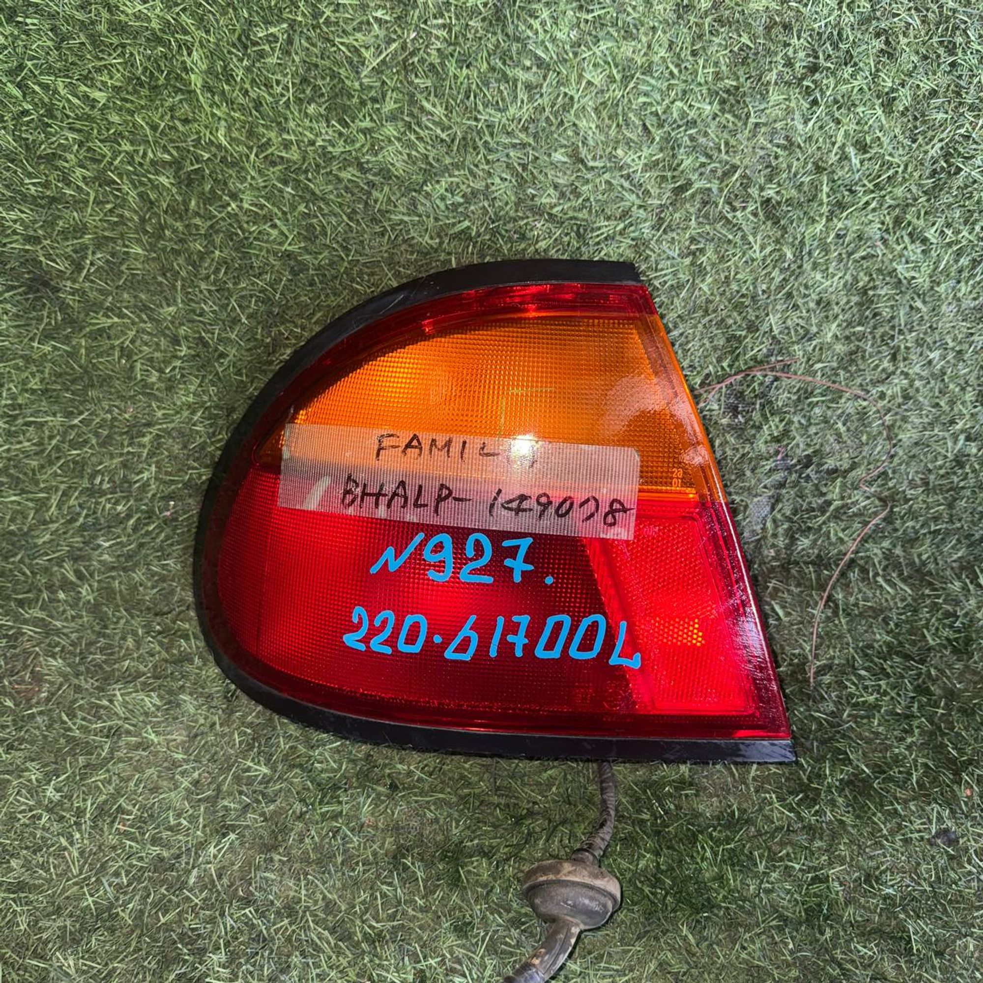 927 Фонарь задний левый MAZDA FAMILIA BHALP, 1 рублей, Невинномысск