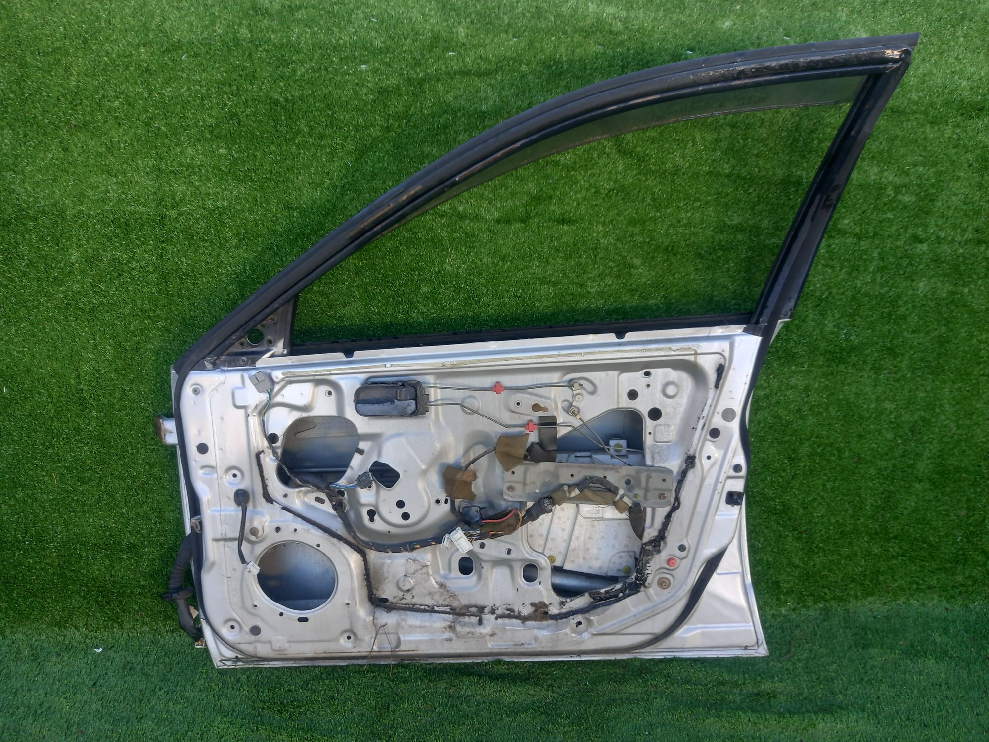 1063 дверь F/R на NISSAN AD Y11, 8500 рублей, Невинномысск