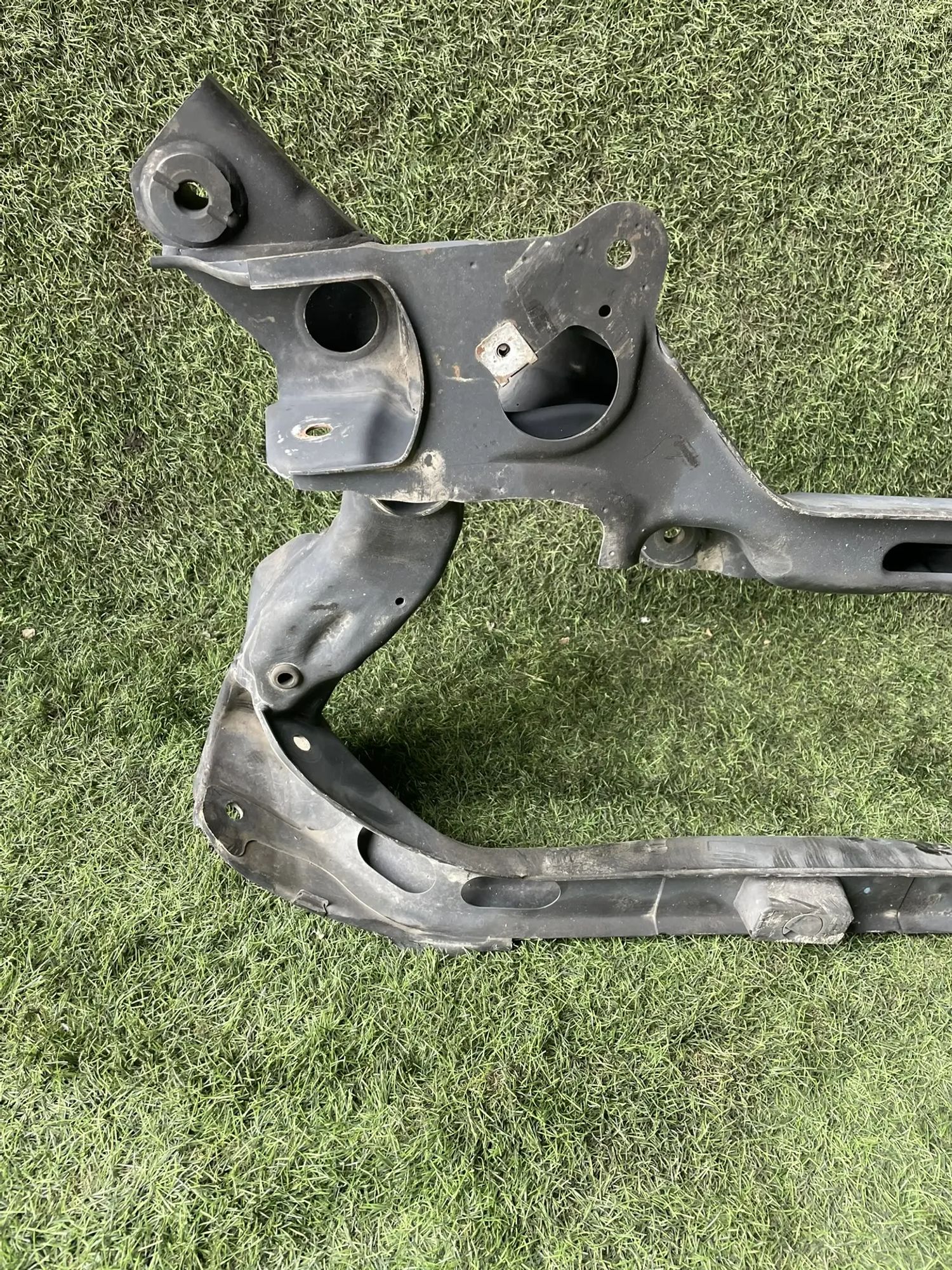 https://ycs.partsauto.market/partsauto-images/thmbs/userImages/772e461030aea93f4dbb6447c0f924d3/part/f71d8668-ecdd-4557-9e82-e1070f61f341_1775130513959.jpg