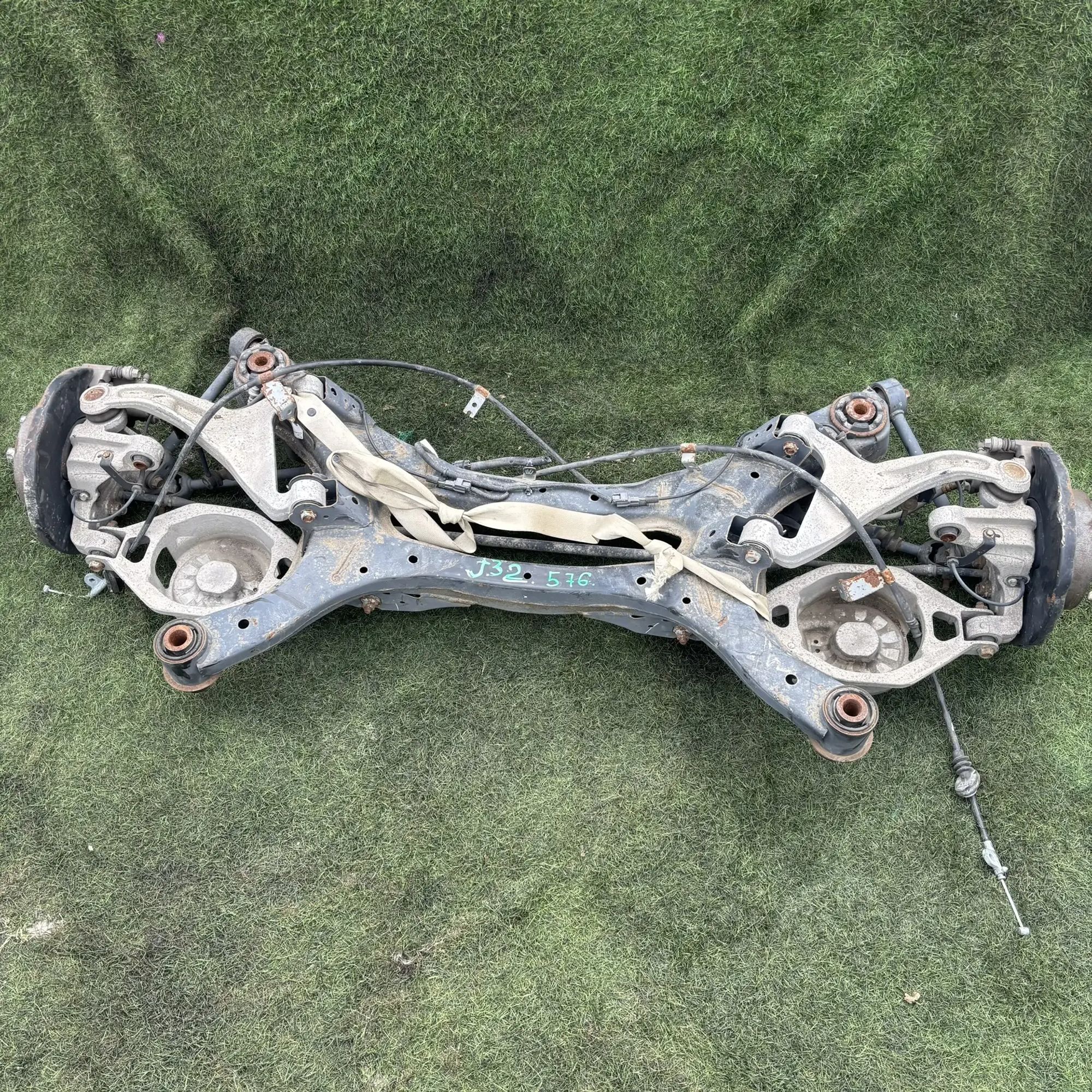 https://ycs.partsauto.market/partsauto-images/thmbs/userImages/772e461030aea93f4dbb6447c0f924d3/part/f7338f09-ae71-4807-add8-a4478291c922_1777014266784.jpg