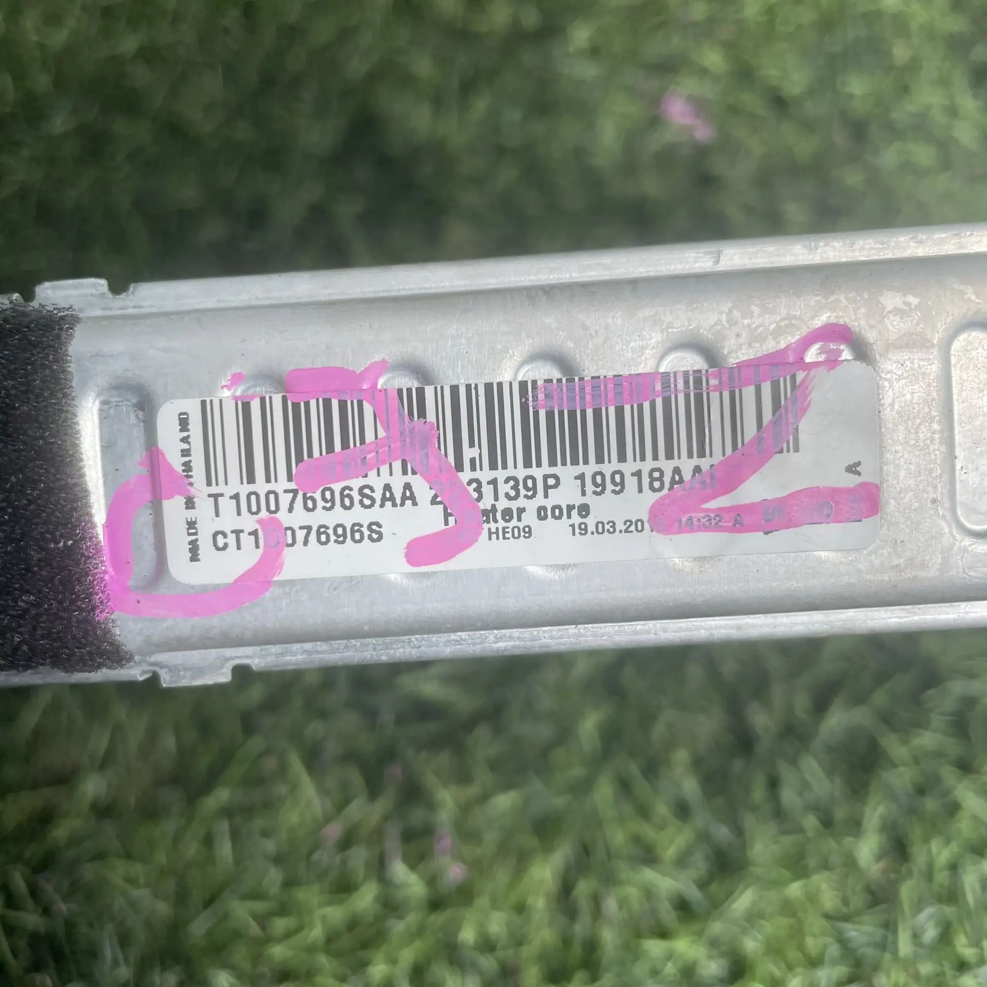 https://ycs.partsauto.market/partsauto-images/thmbs/userImages/772e461030aea93f4dbb6447c0f924d3/part/f76f2e45-242a-43e0-8fa5-0bf84afb32e3_1776691263740.jpg
