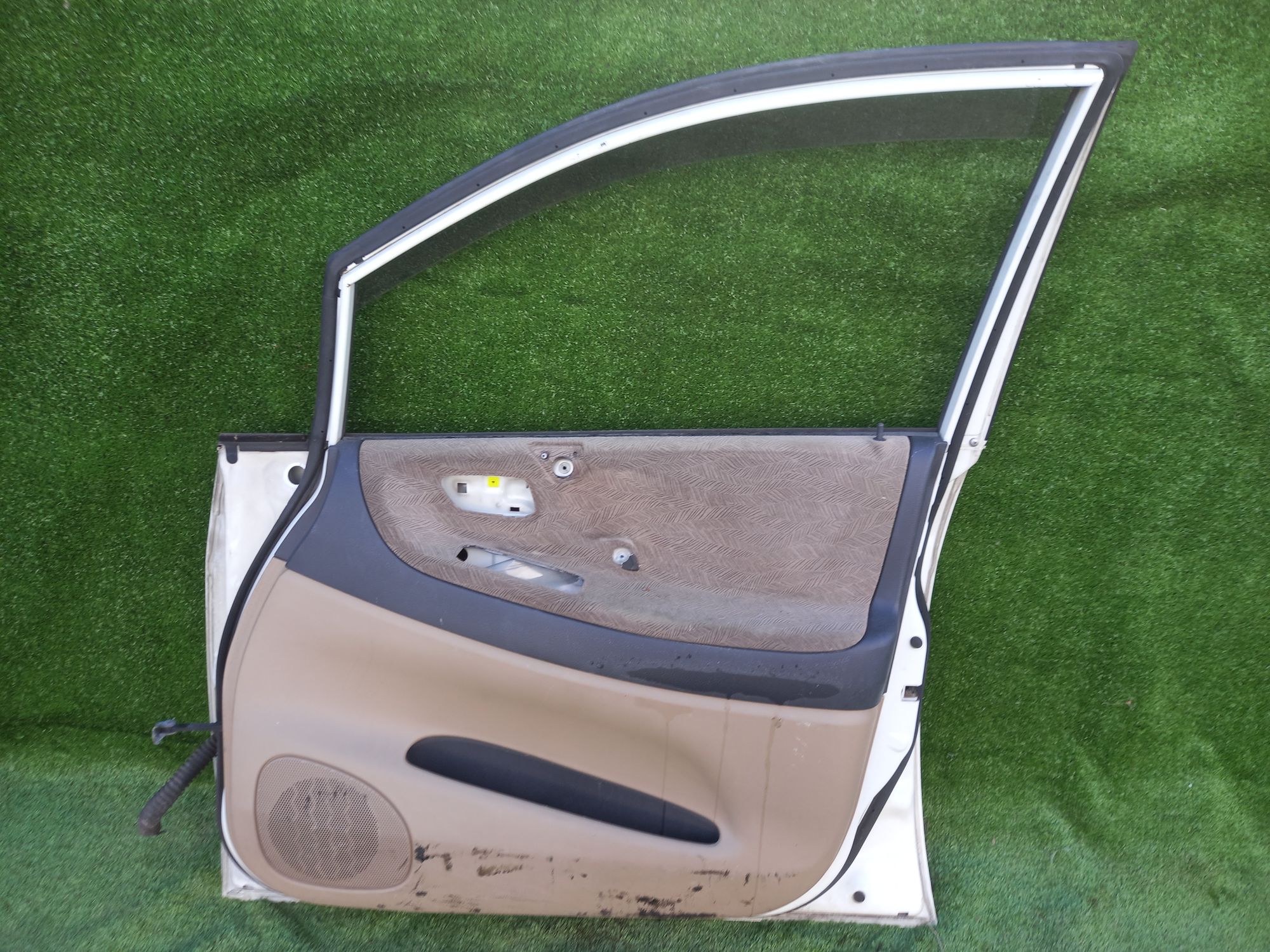 1914 дверь на SUZUKI AERIO RB21S, 7500 рублей, Невинномысск