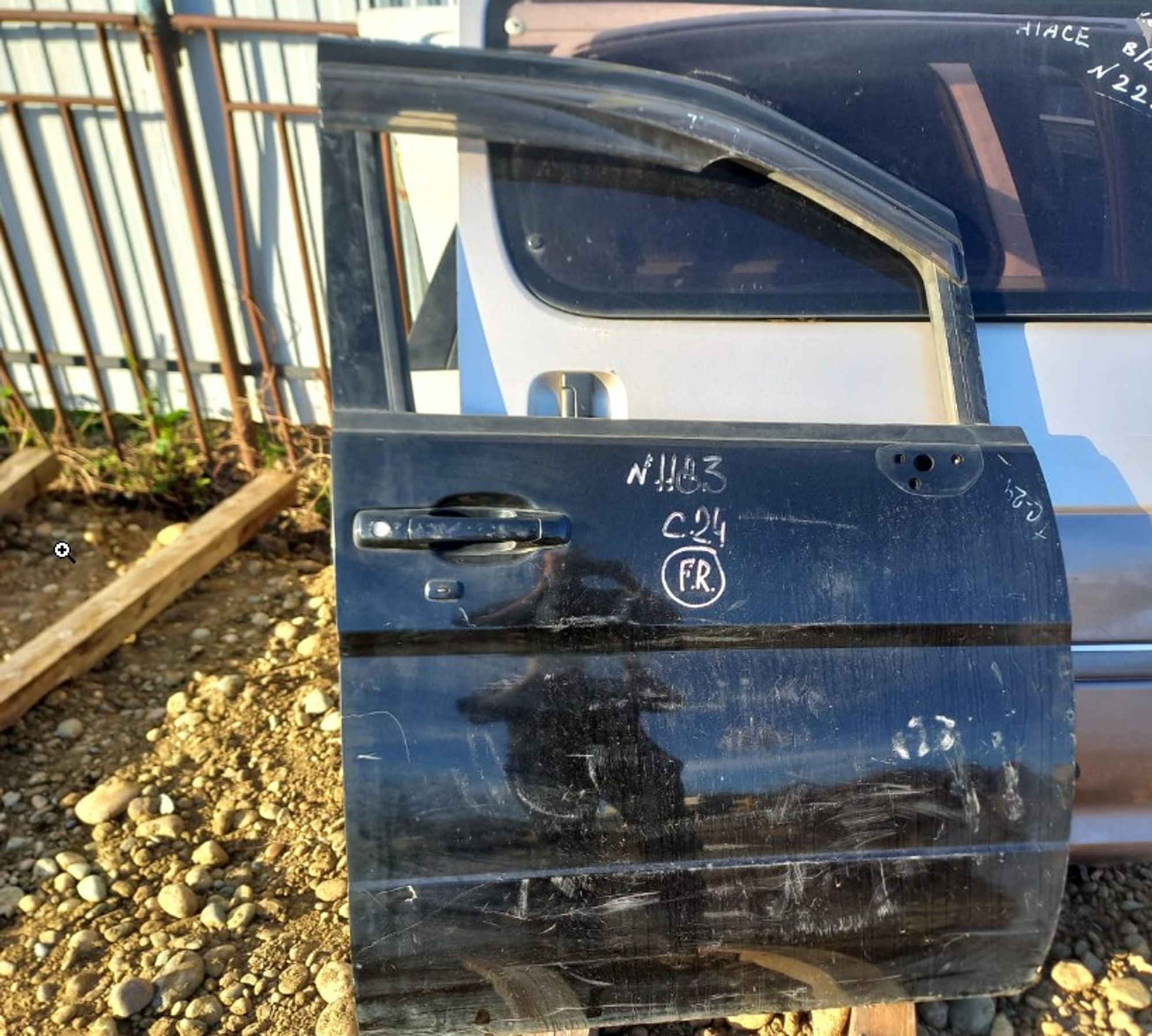 1183 Дверь передняя правая Nissan Serena  (C24), 10000 рублей, Невинномысск