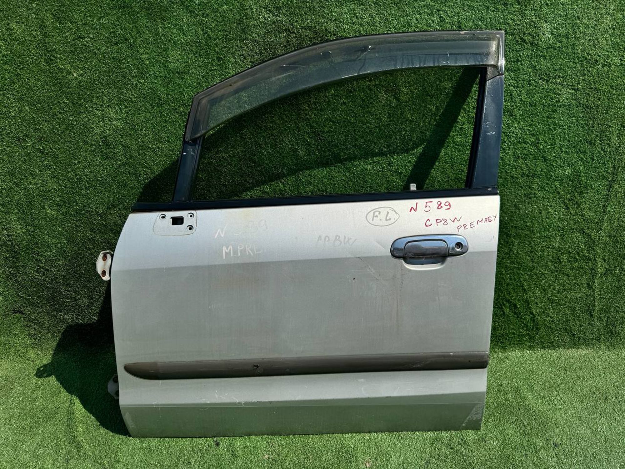 589 дверь на MAZDA PREMACY CP8W, 9500 рублей, Невинномысск