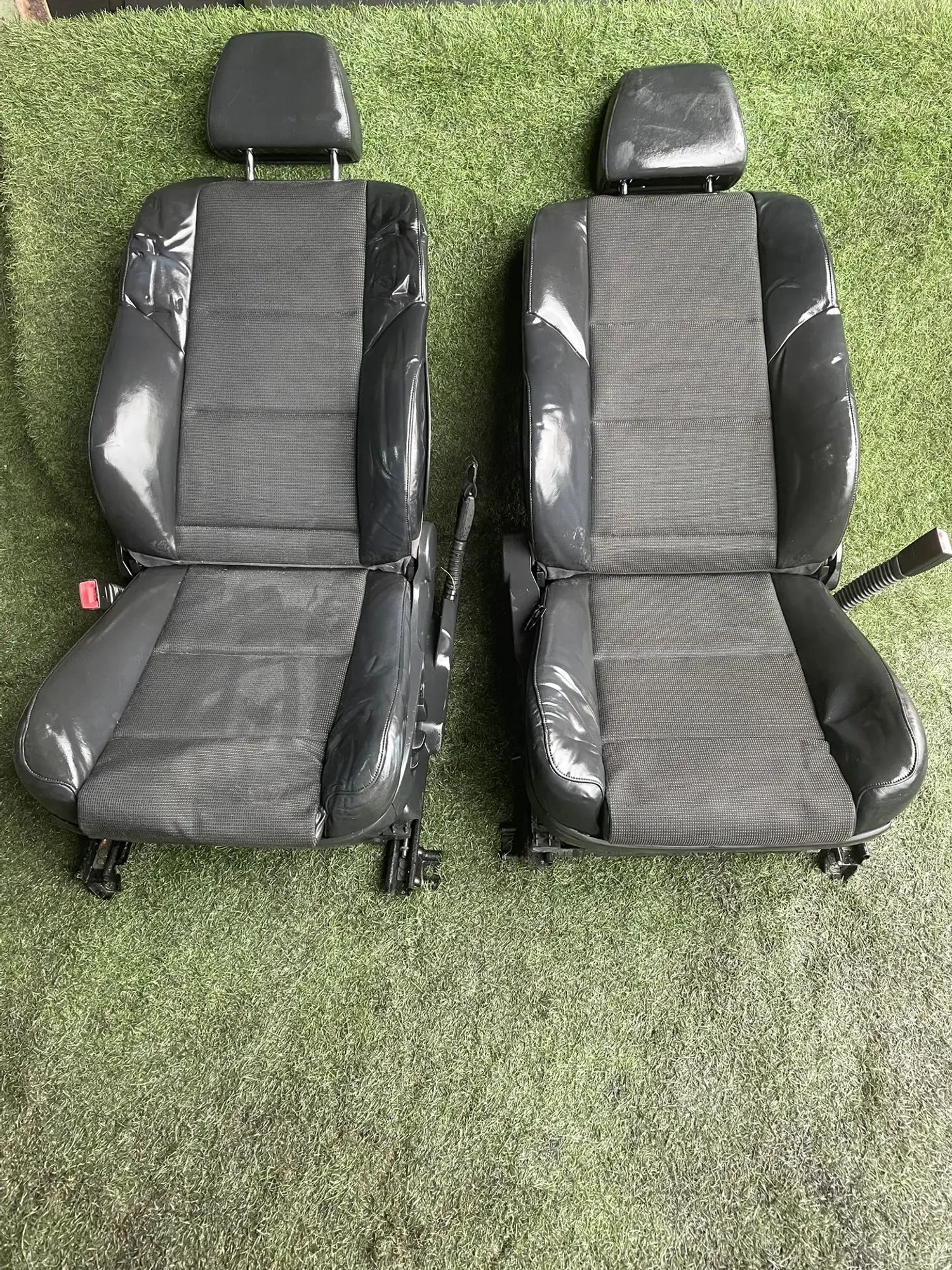https://ycs.partsauto.market/partsauto-images/thmbs/userImages/772e461030aea93f4dbb6447c0f924d3/part/f8edf8e2-eaf7-45ff-a16f-795db78bd034_1777968246329.jpg