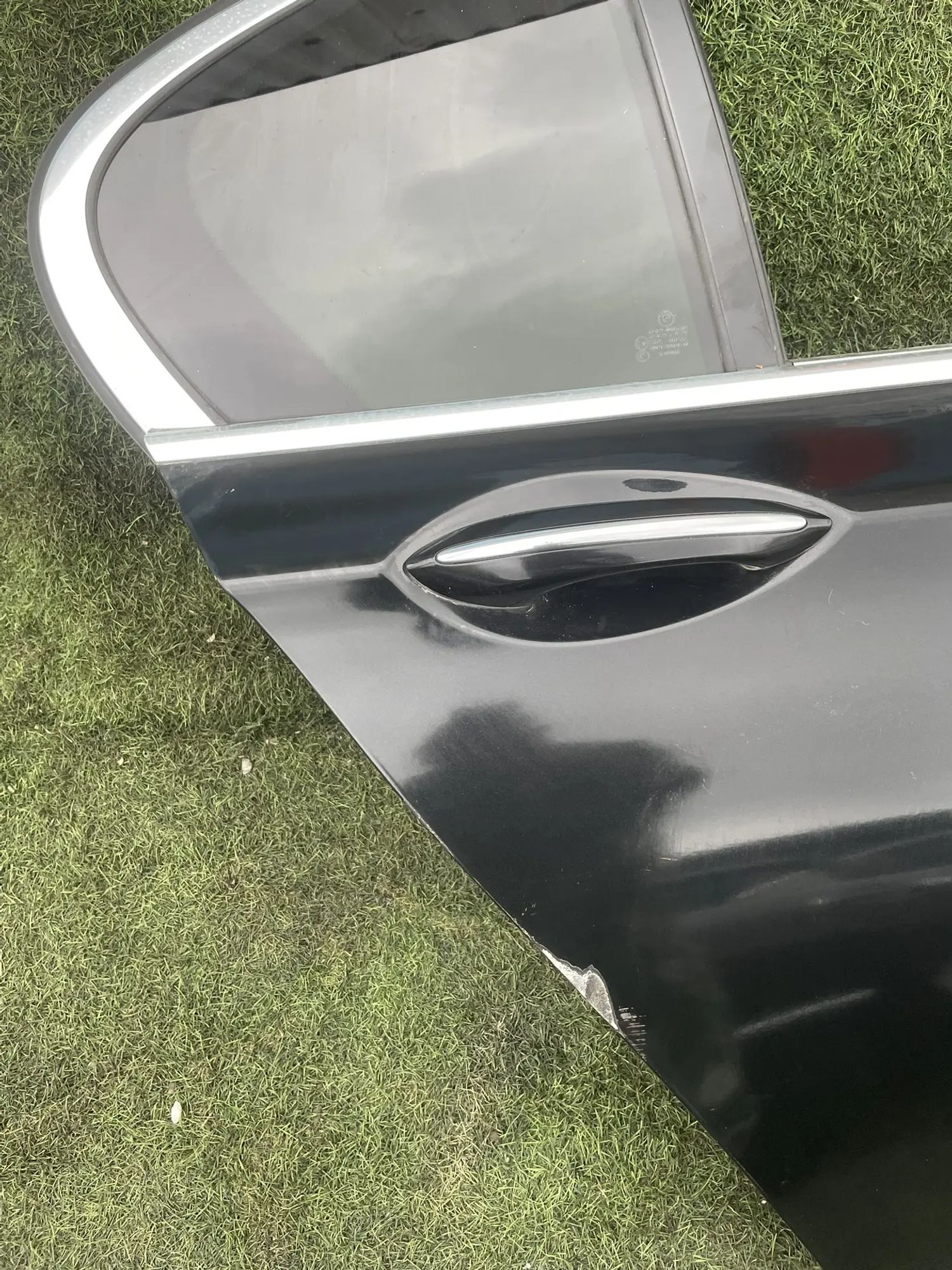 https://ycs.partsauto.market/partsauto-images/thmbs/userImages/772e461030aea93f4dbb6447c0f924d3/part/f8f764ea-3b23-4448-b53c-c6df96014c3a_1778049492817.jpg